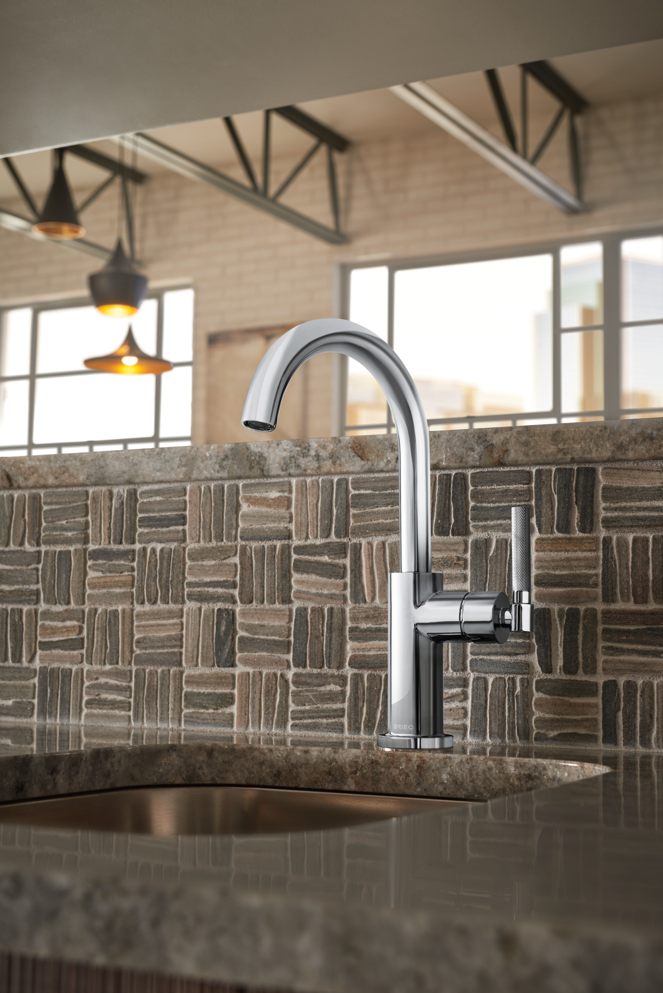 Litze® | Bar Faucet with Arc Spout and Knurled Handle Kit
