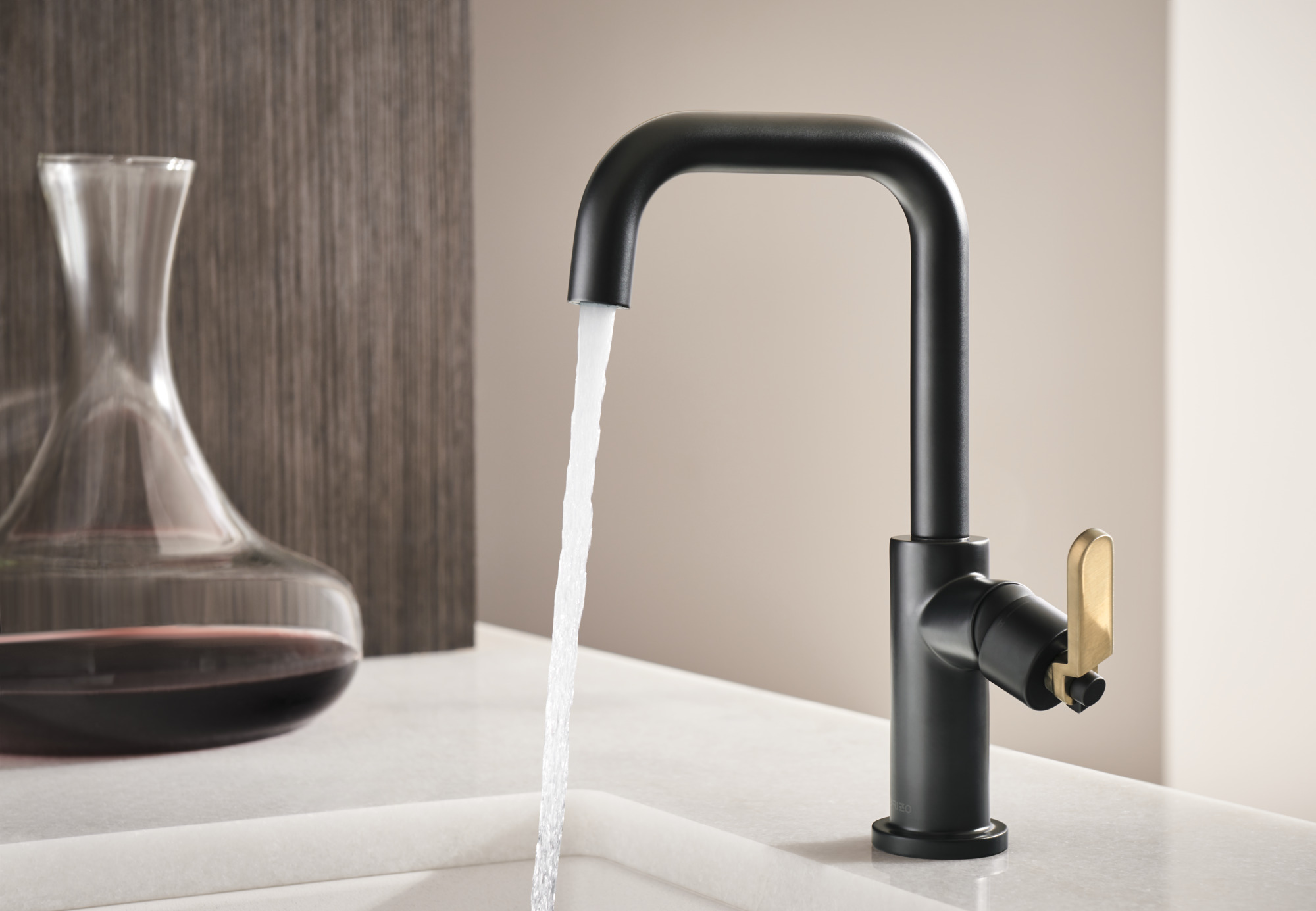 Litze® | Bar Faucet with Square Spout and Industrial Handle Kit