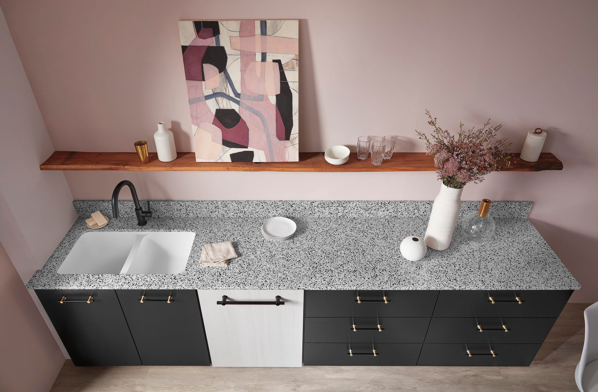 Solna® | Single Handle Pull-Down Kitchen Faucet