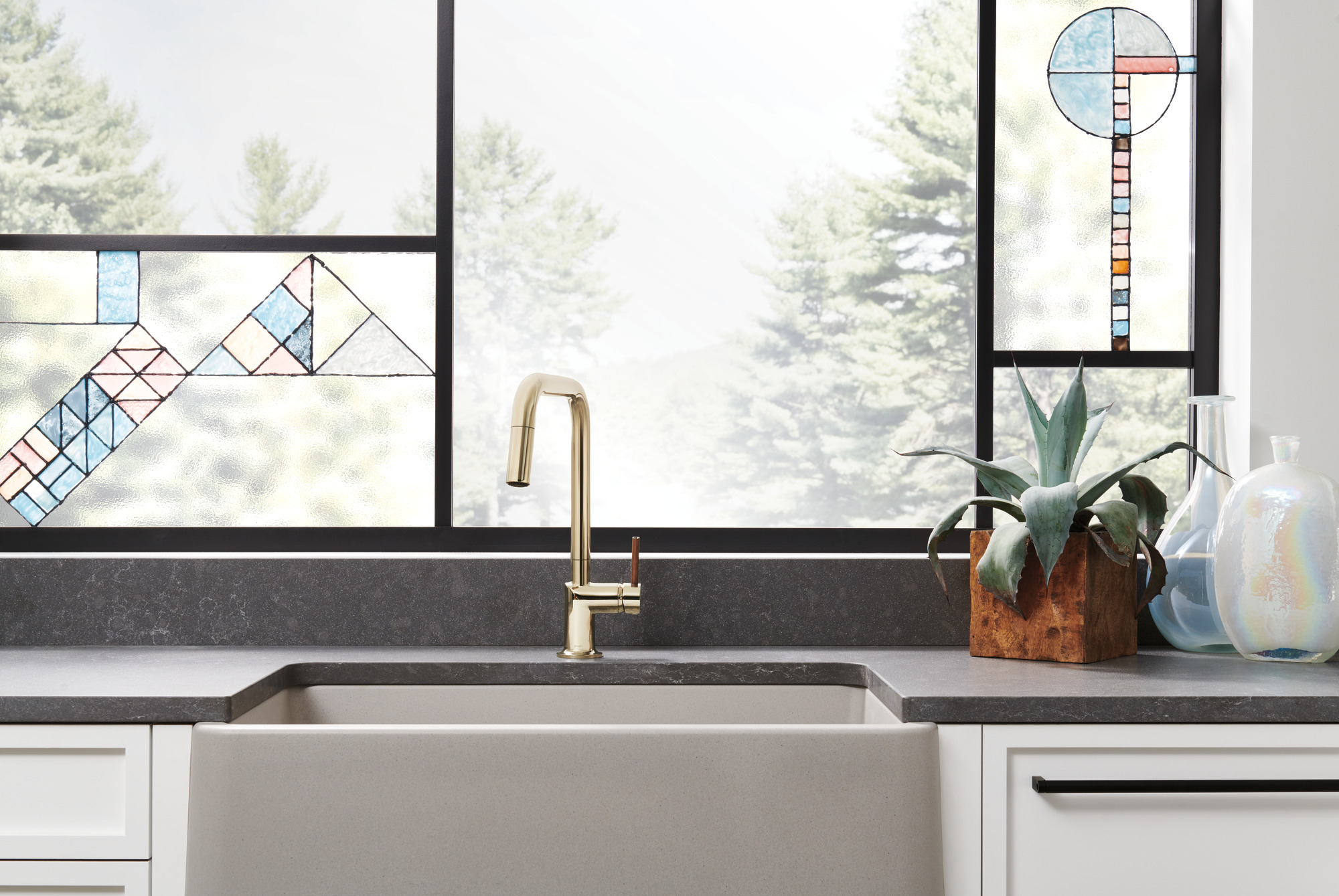 Odin® | Pull-Down Faucet with Square Spout - Less Handle