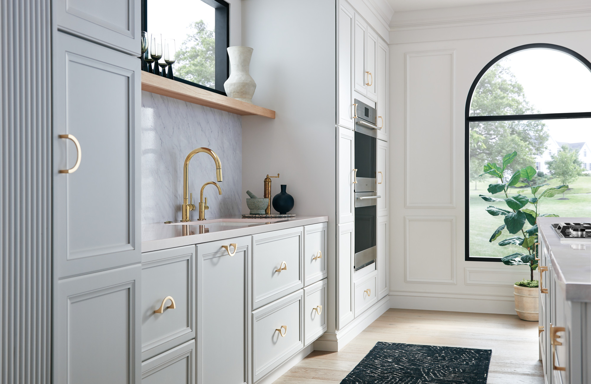 Brizo | Air Switch with Dual Outlet