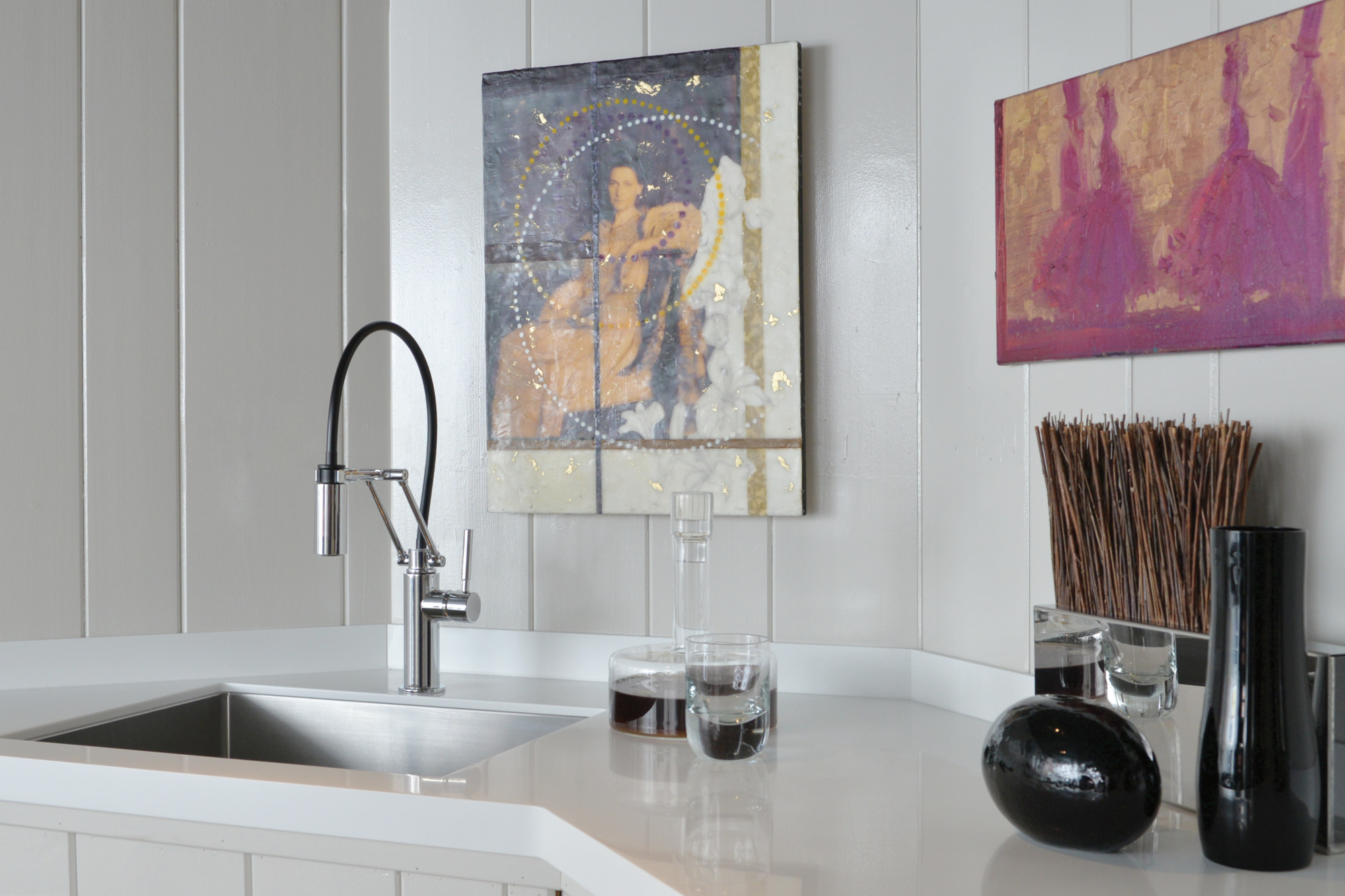 Solna® | Single Handle Articulating Kitchen Faucet