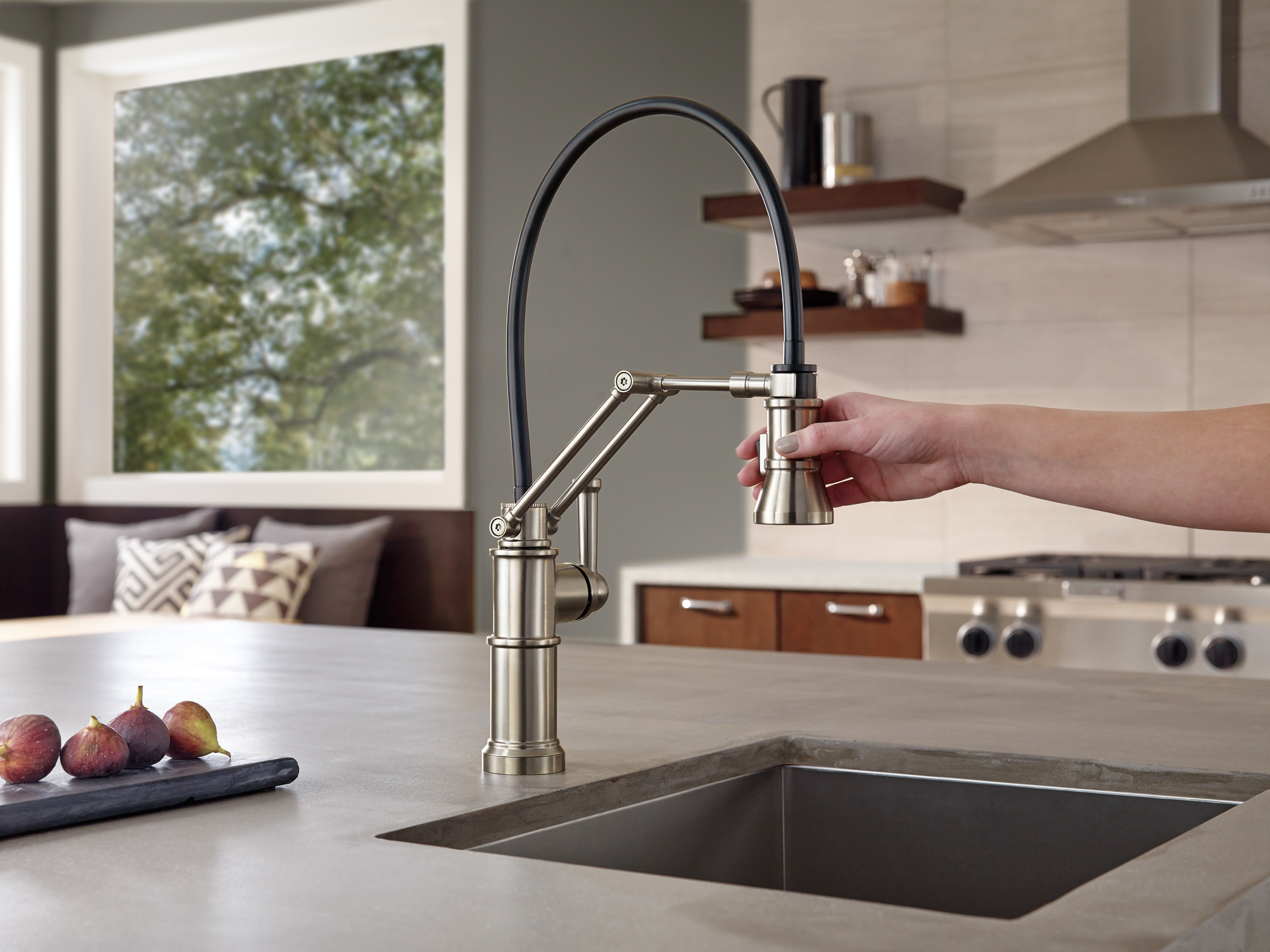 Artesso® | Single Handle Articulating Kitchen Faucet