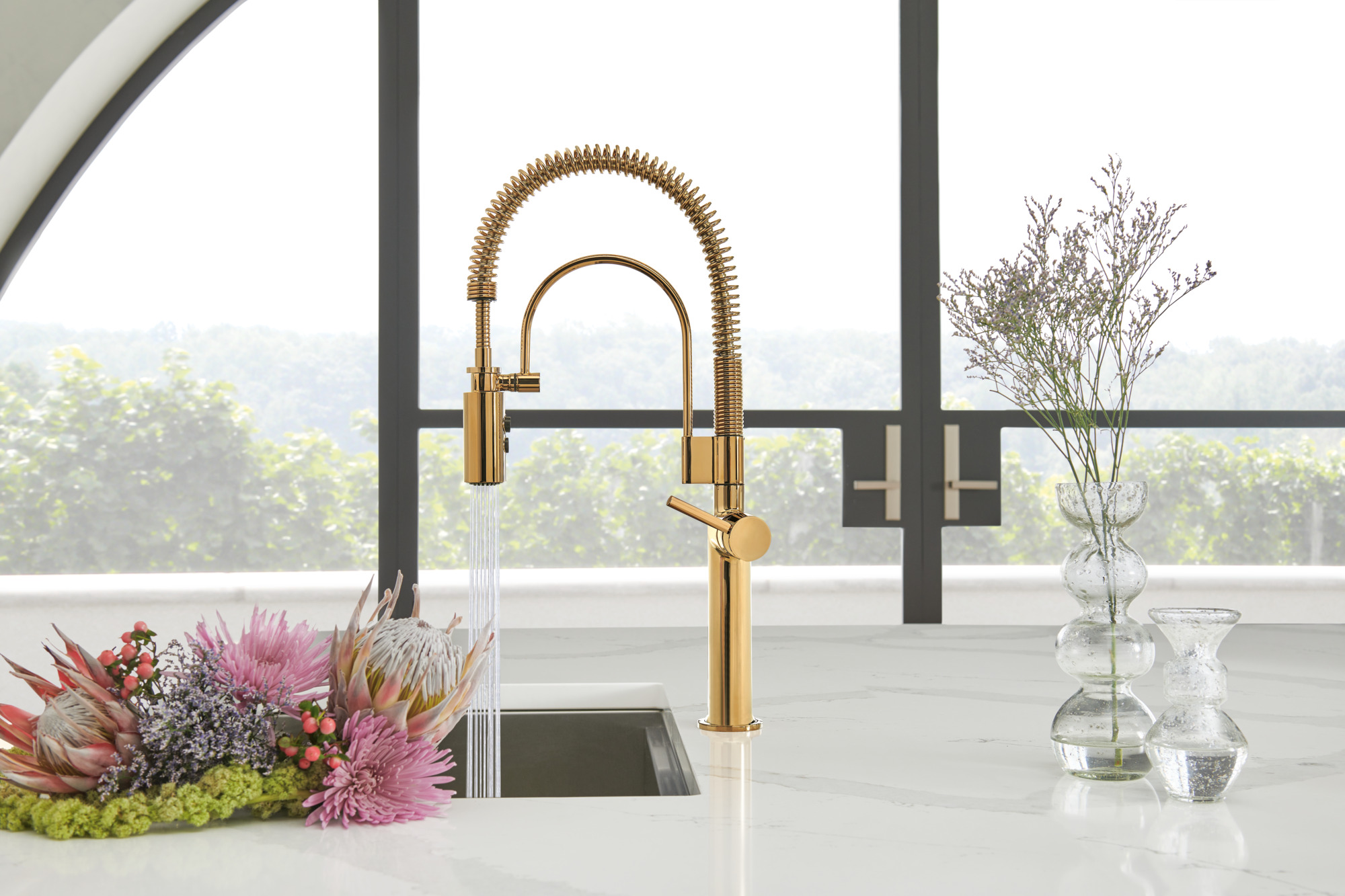 Odin® | Semi-Professional Kitchen Faucet - Less Handle