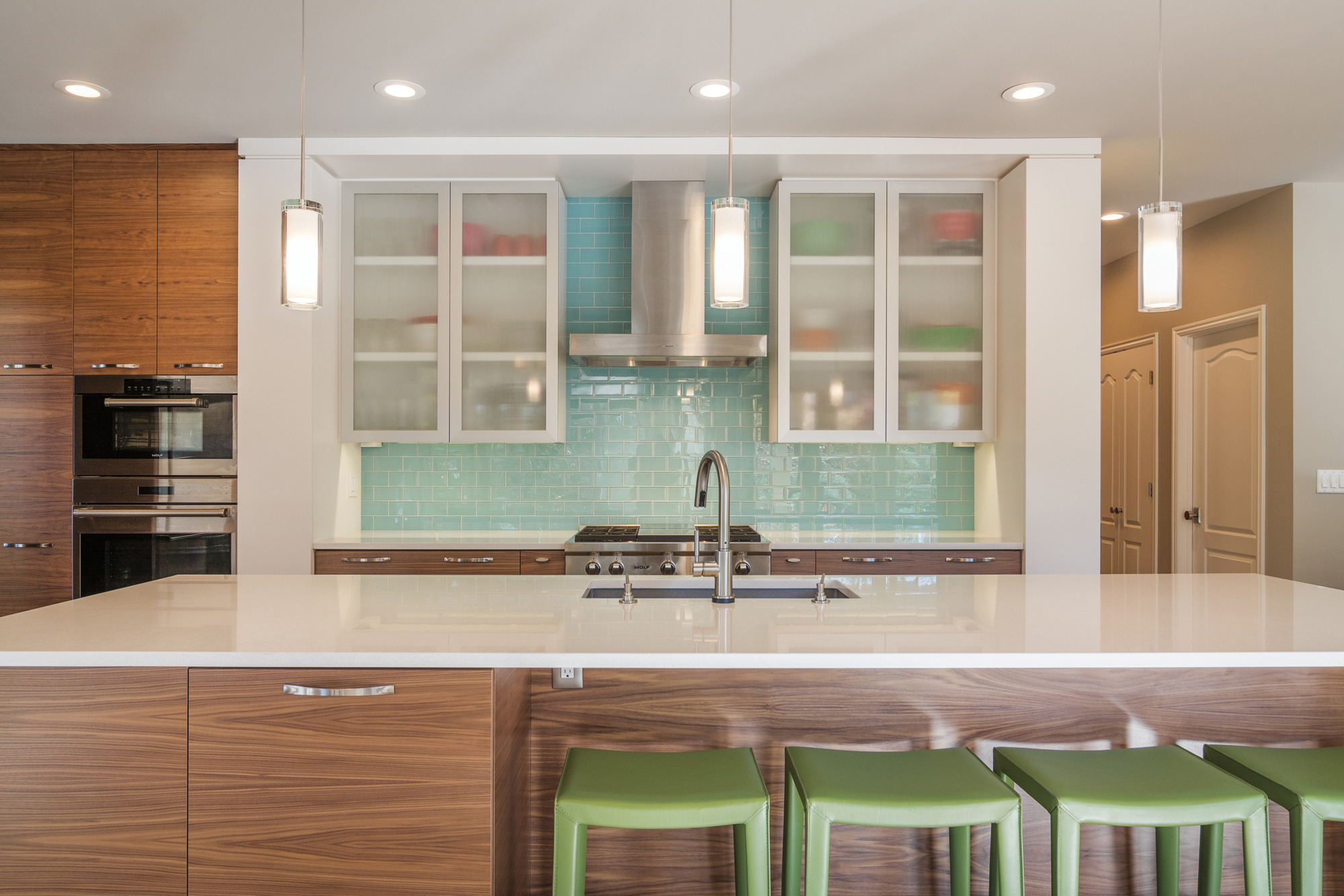 Solna® | SmartTouch® Pull-Down Kitchen Faucet