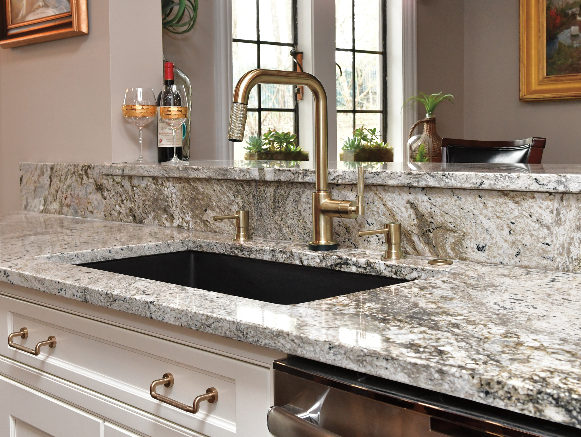 Litze® | SmartTouch® Pull-Down Kitchen Faucet with Square Spout