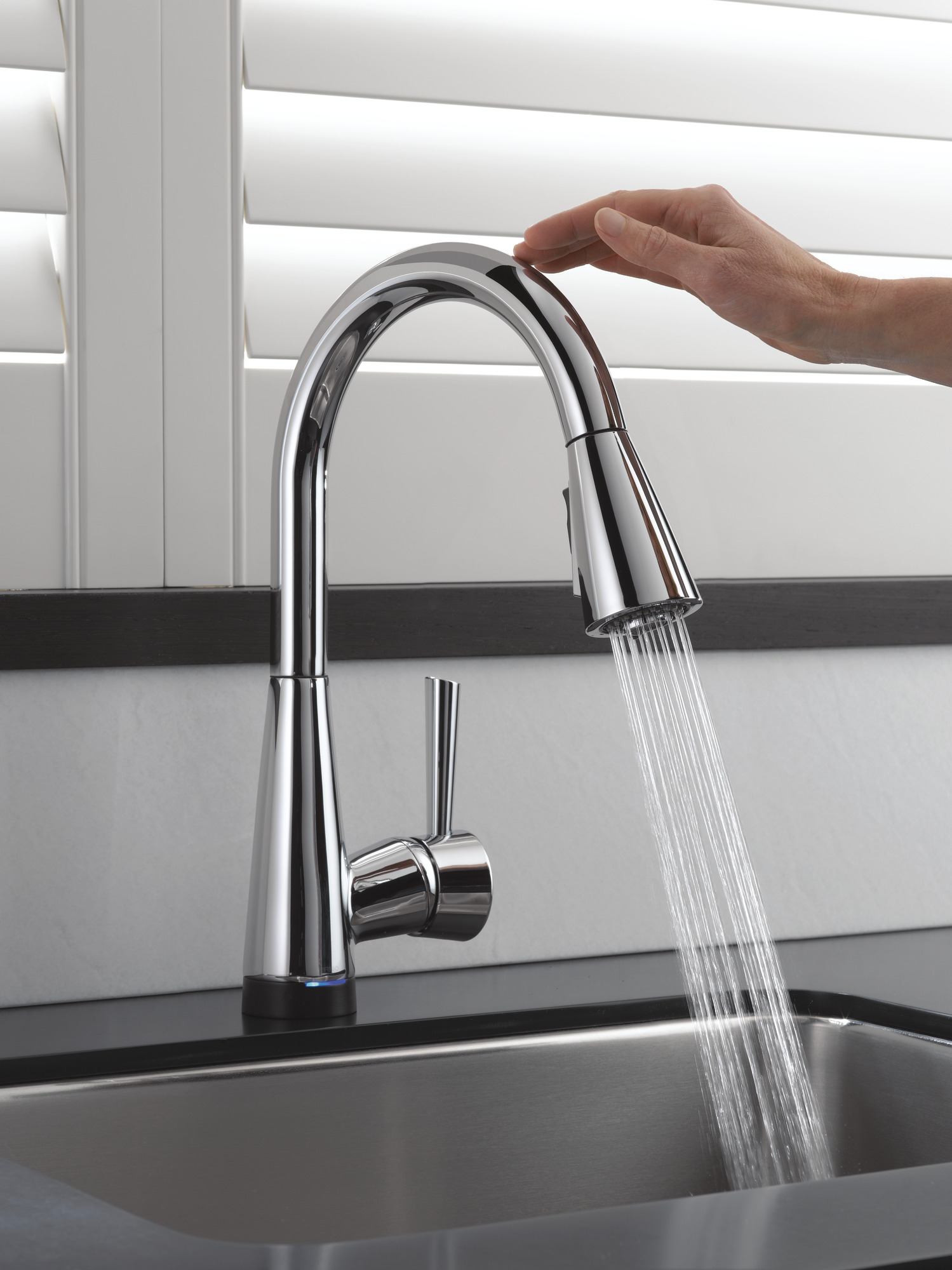 Venuto® | SmartTouch® Pull-Down Kitchen Faucet