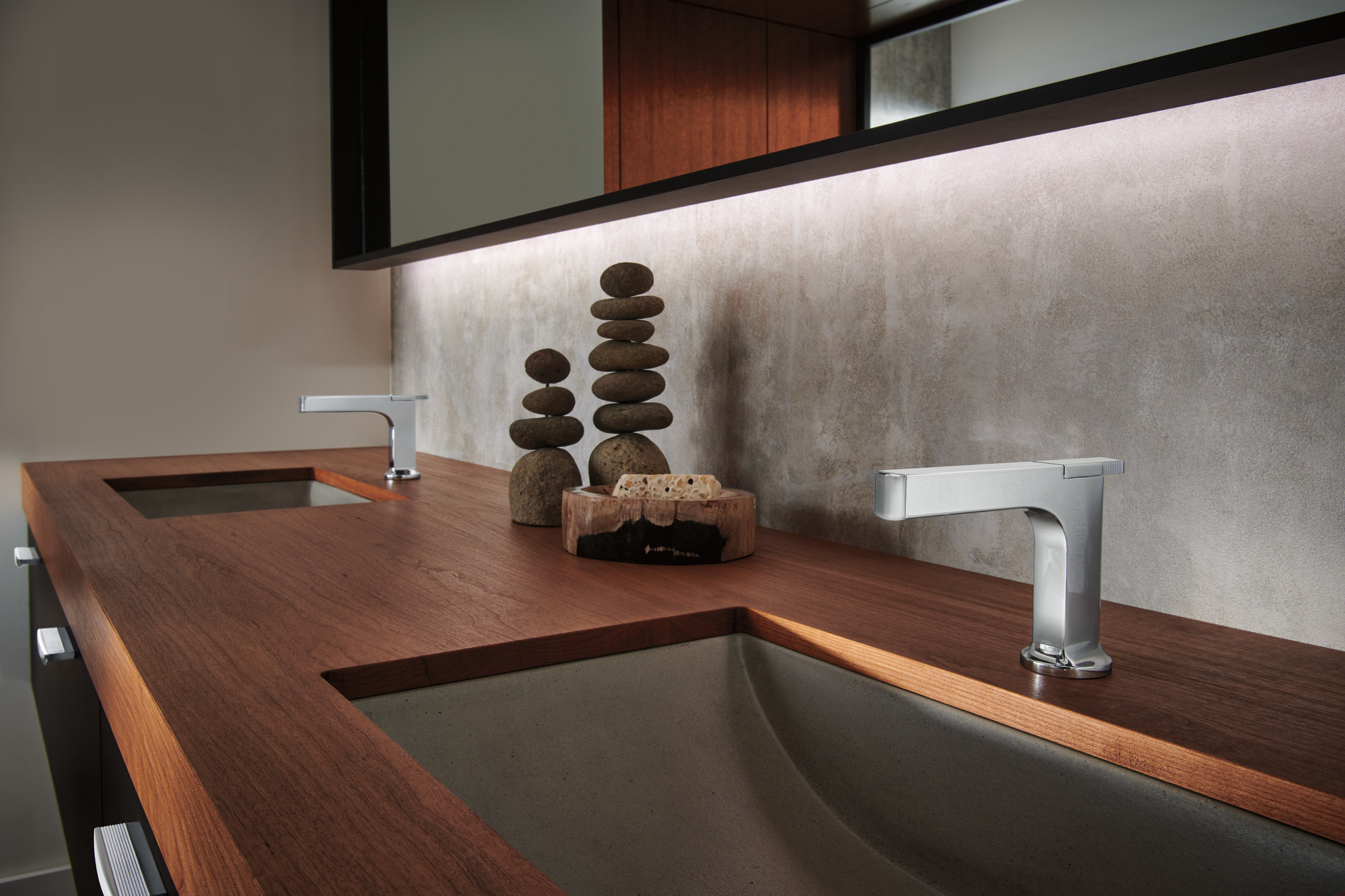 Kintsu® | Single-Handle Lavatory Faucet 1.5 GPM