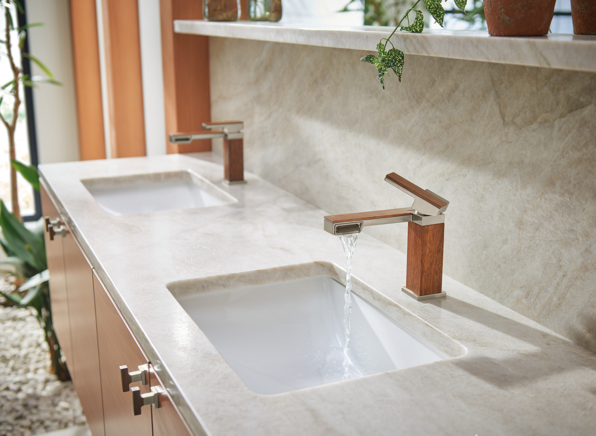 Frank Lloyd Wright® Bath Collection by Brizo® | Single-Handle