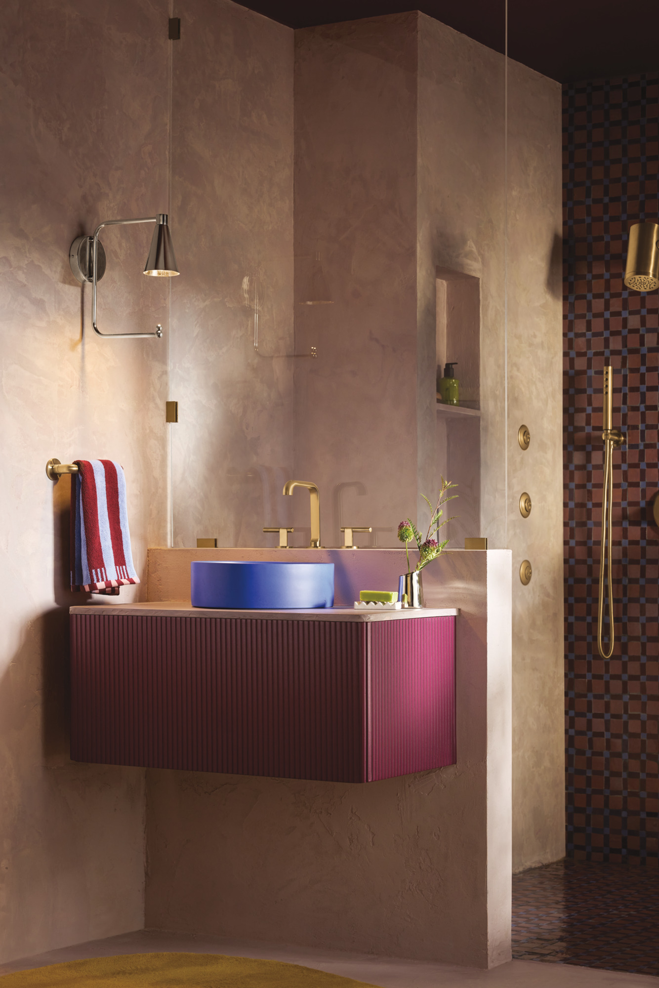 Essential™ Shower Series | Wall Mount Handshower Holder