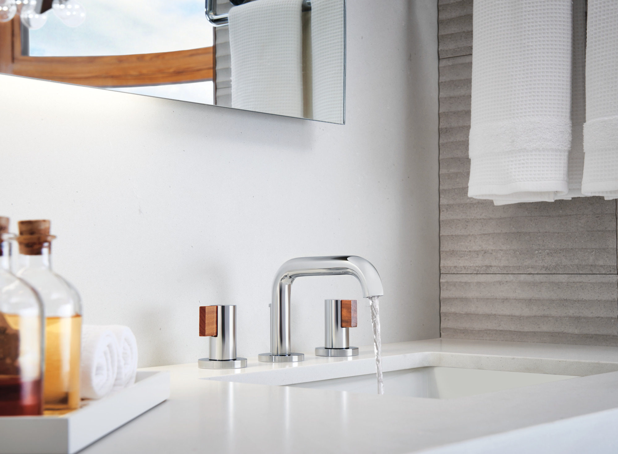 Litze® | Widespread Lavatory Faucet with Low Spout - Less Handles
