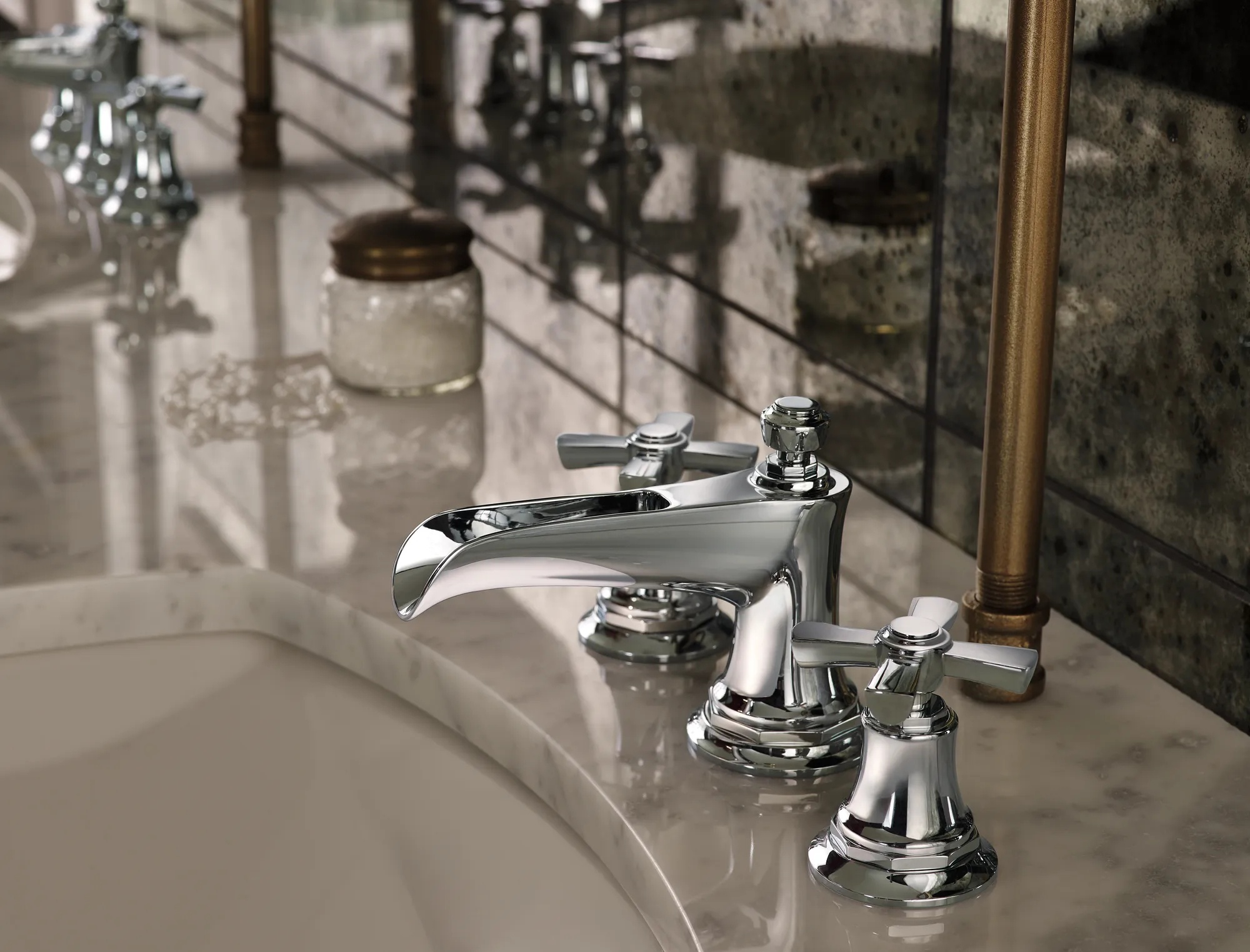ルヴィ 7点セット Rook® | Widespread Lavatory Faucet with Channel Spout - Less
