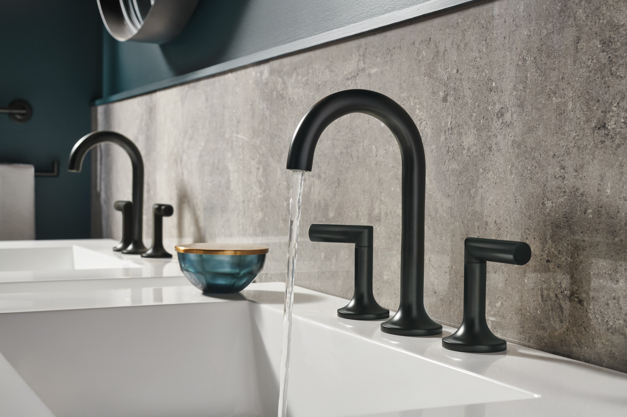 ストリート510 BRE510 V3 BLKLTD6 + エクスクルーシブピン Jason Wu for Brizo™ | Widespread Lavatory Faucet - Less Handles