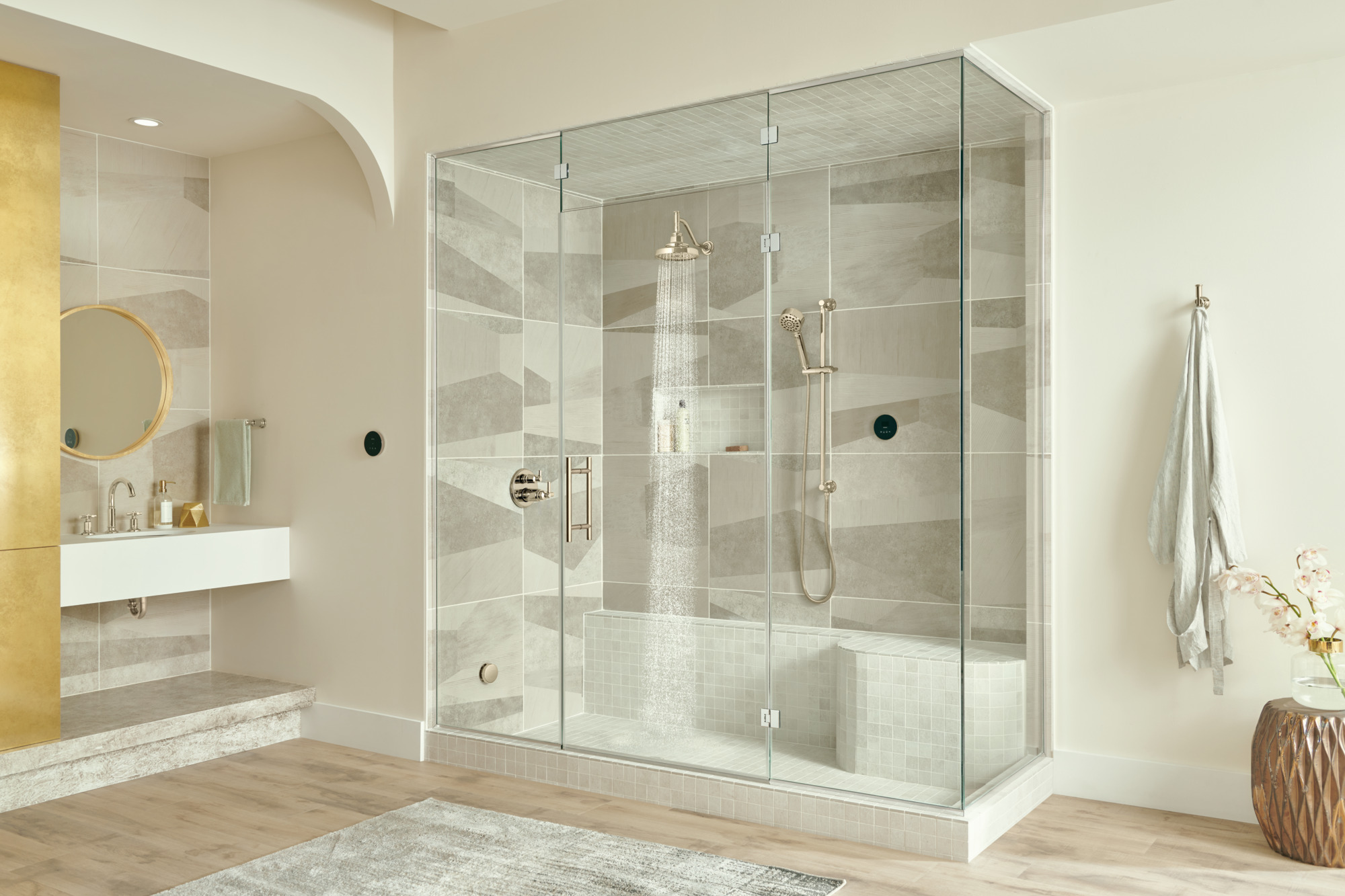 Invari® | 7 5/8” H2Okinetic® Round Multi-Function Shower Head