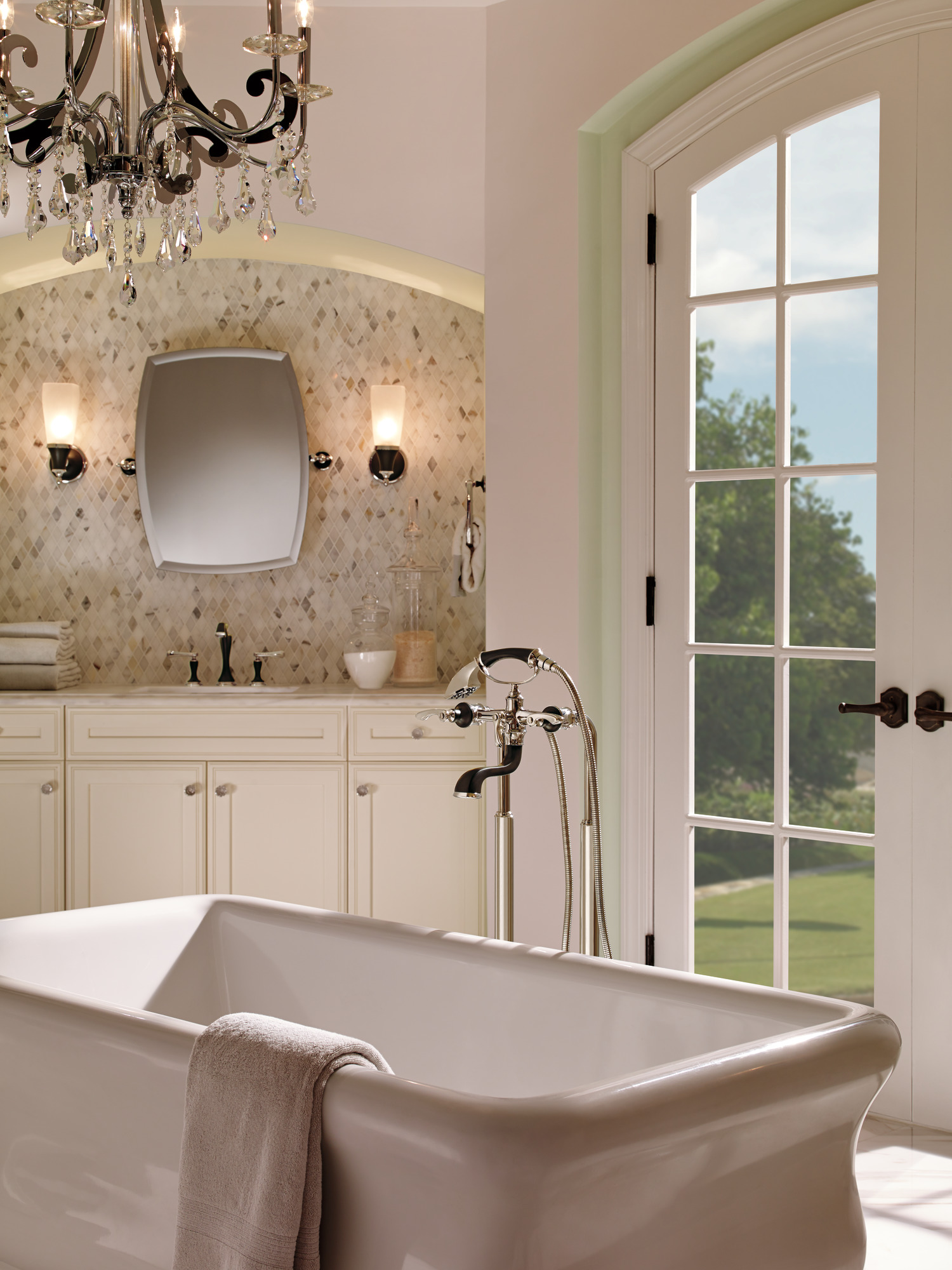 Charlotte® | Widespread Lavatory and Bidet Lever Handle Kit