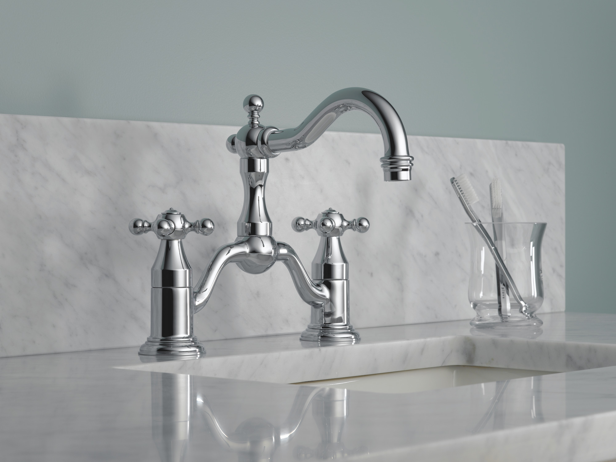 Tresa® | Two-Handle Widespread Bridge Lavatory Faucet