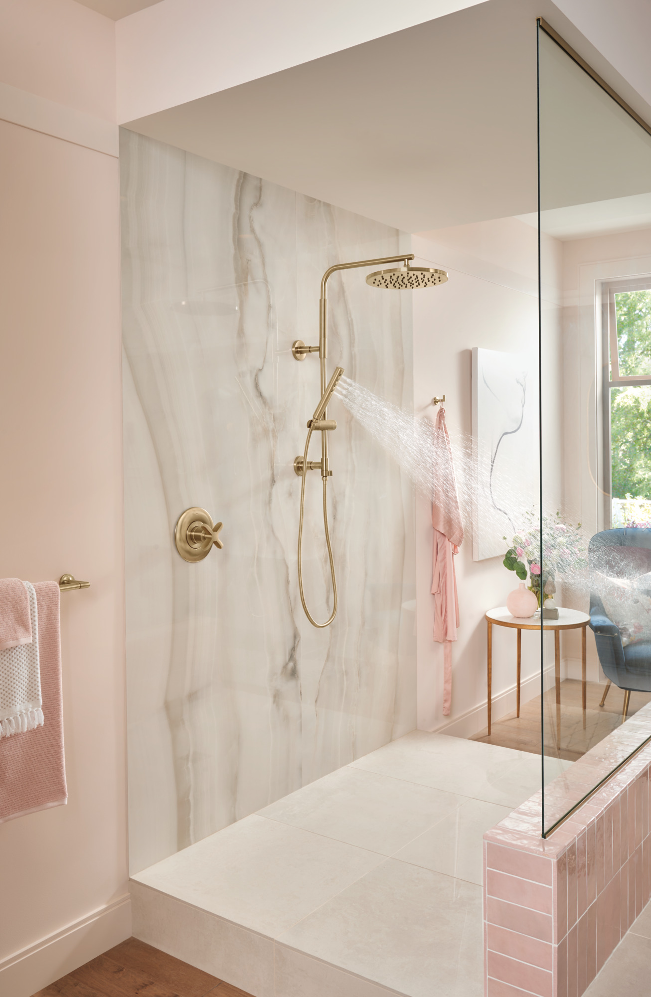 Essential™ Shower Series | 18