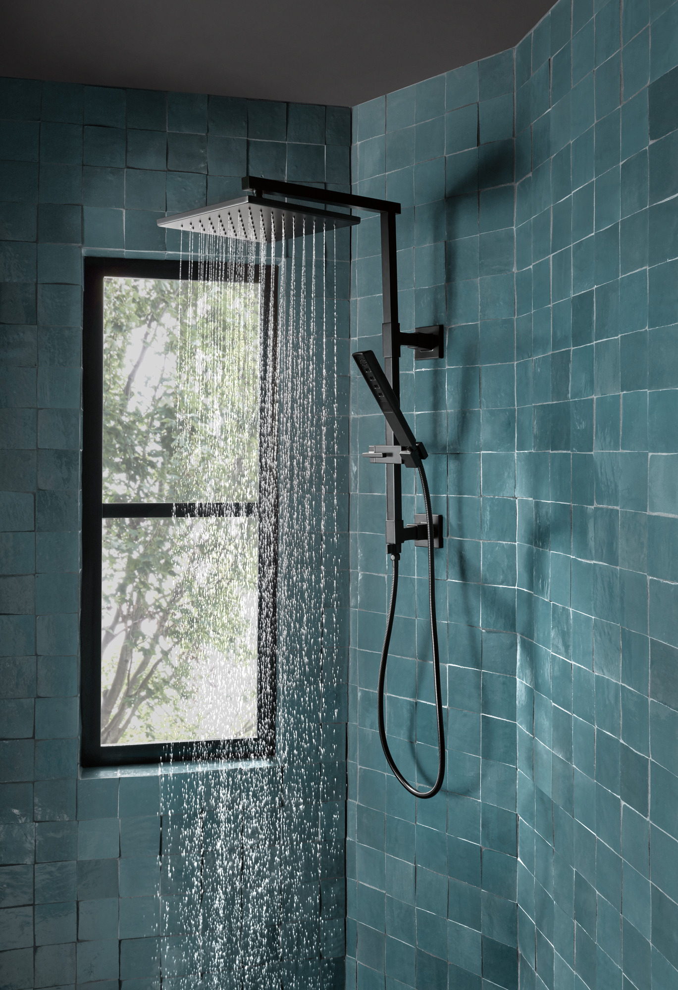 Essential™ Shower Series | Linear Square H2Okinetic® Multi