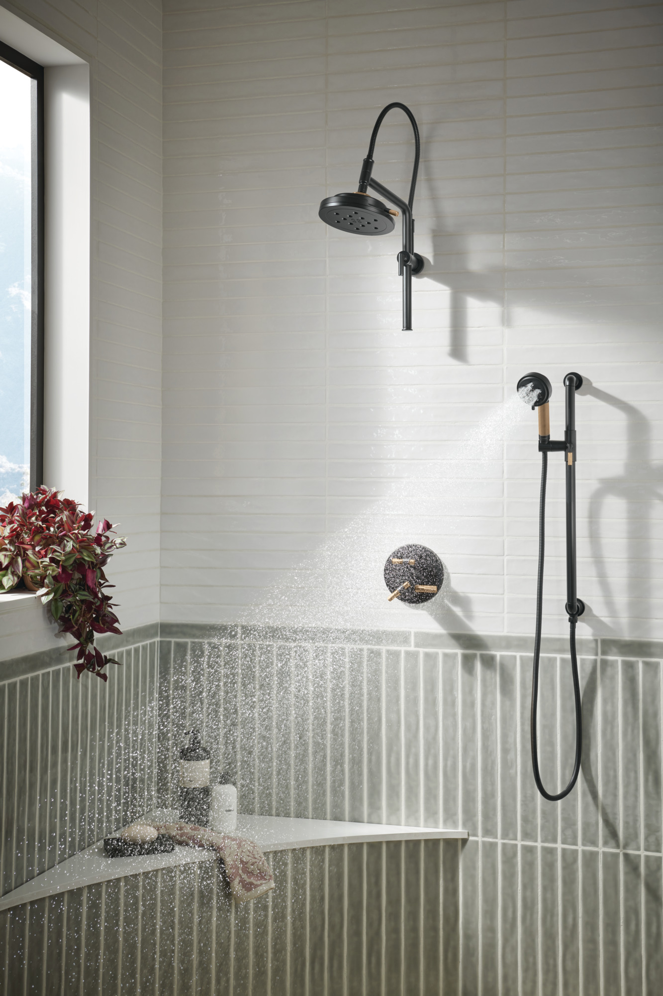 Litze® | TempAssure® Thermostatic Valve with 6-Function Diverter