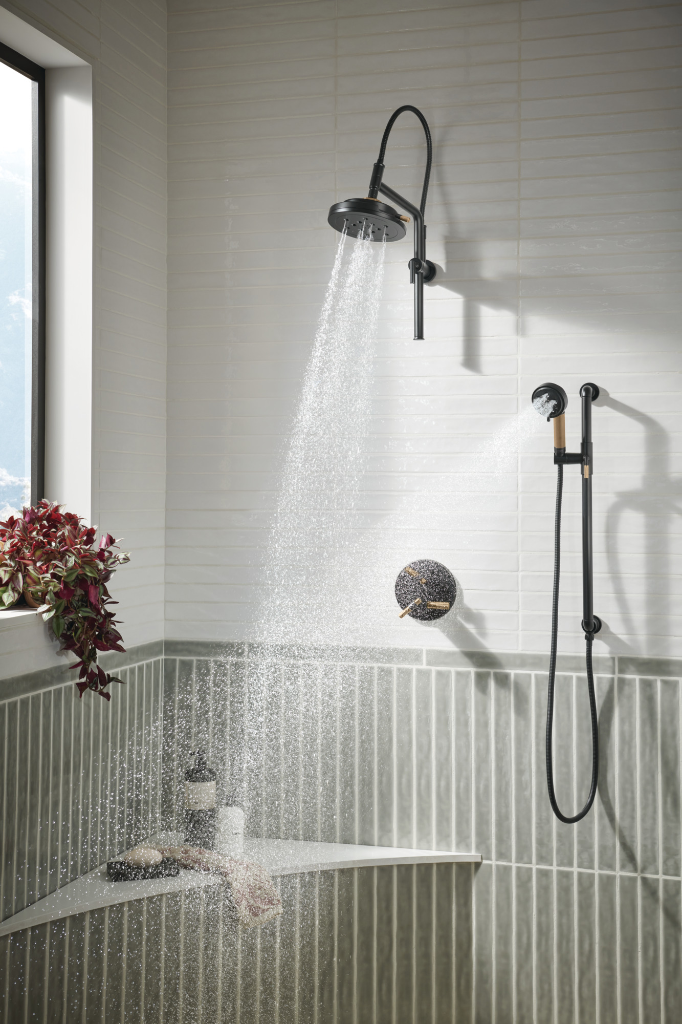 Litze® | TempAssure® Thermostatic Valve with 6-Function Diverter