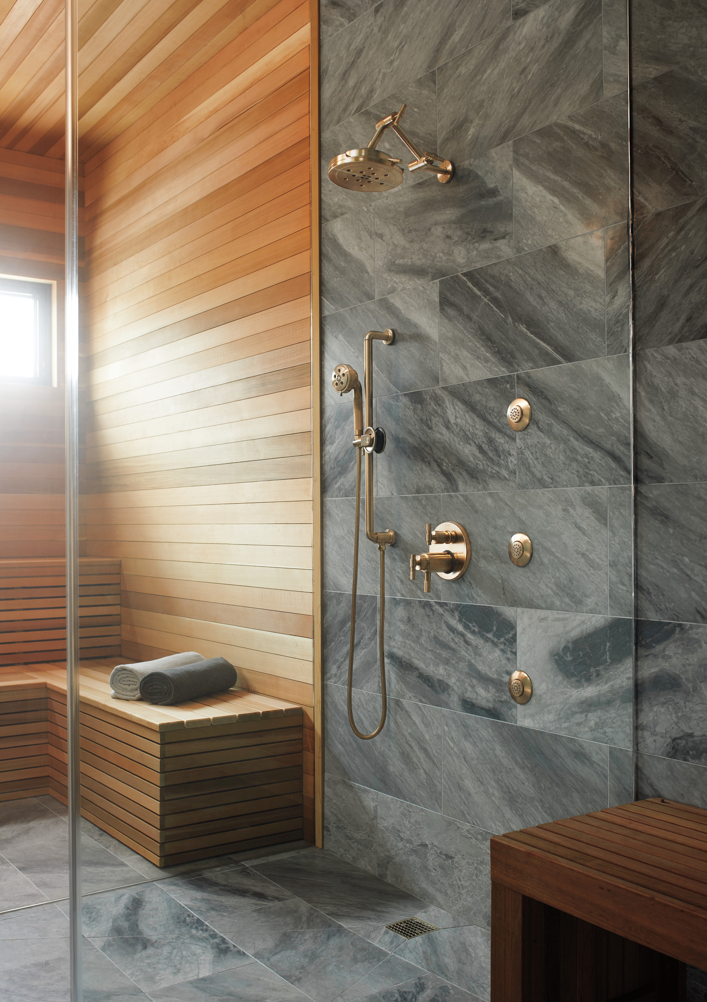 タナゴb Beauclere™ | TempAssure® Thermostatic Valve with Integrated 3