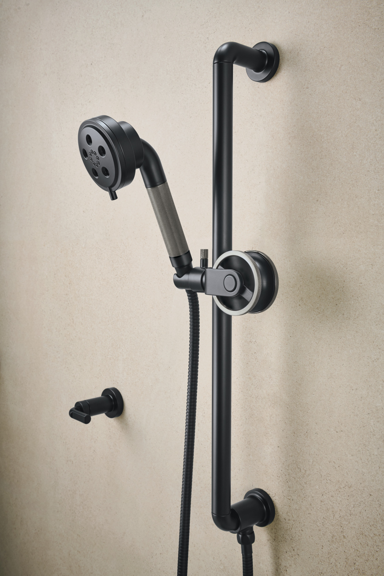 Litze® | Slide Bar Handshower with H2OKinetic® Technology
