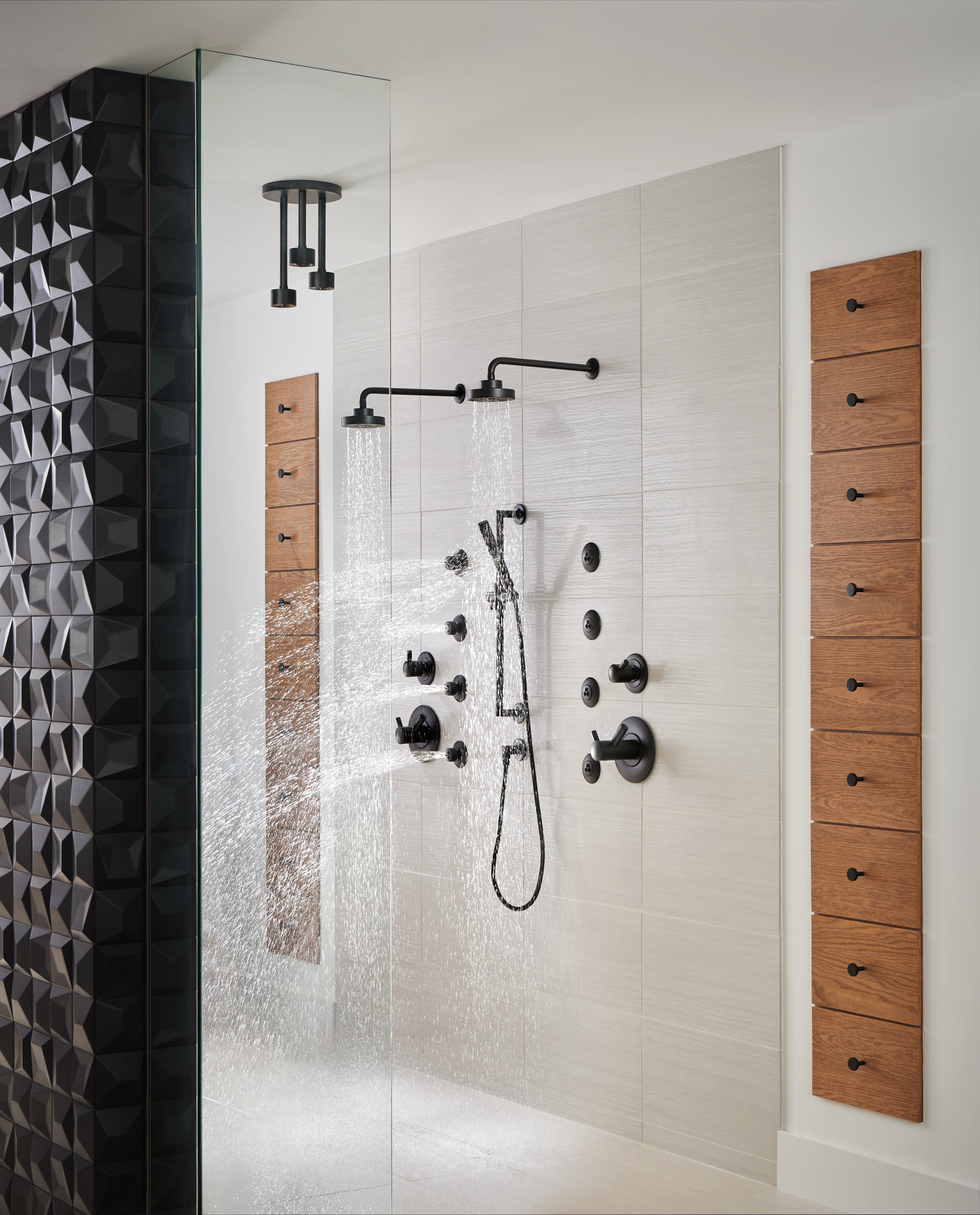 Essential™ Shower Series | Hydrachoice® H2Okinetic® Invigorating