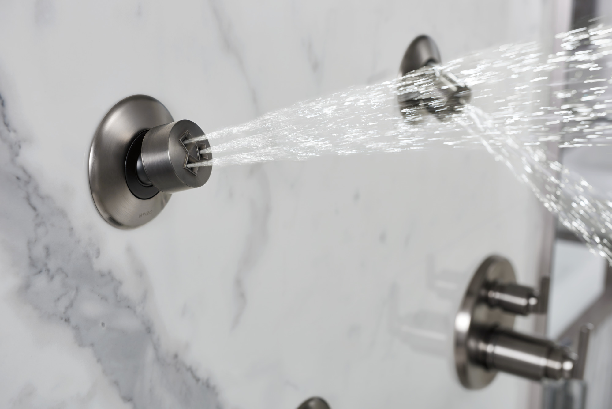 Essential™ Shower Series | Hydrachoice Max® Round Body Spray Trim