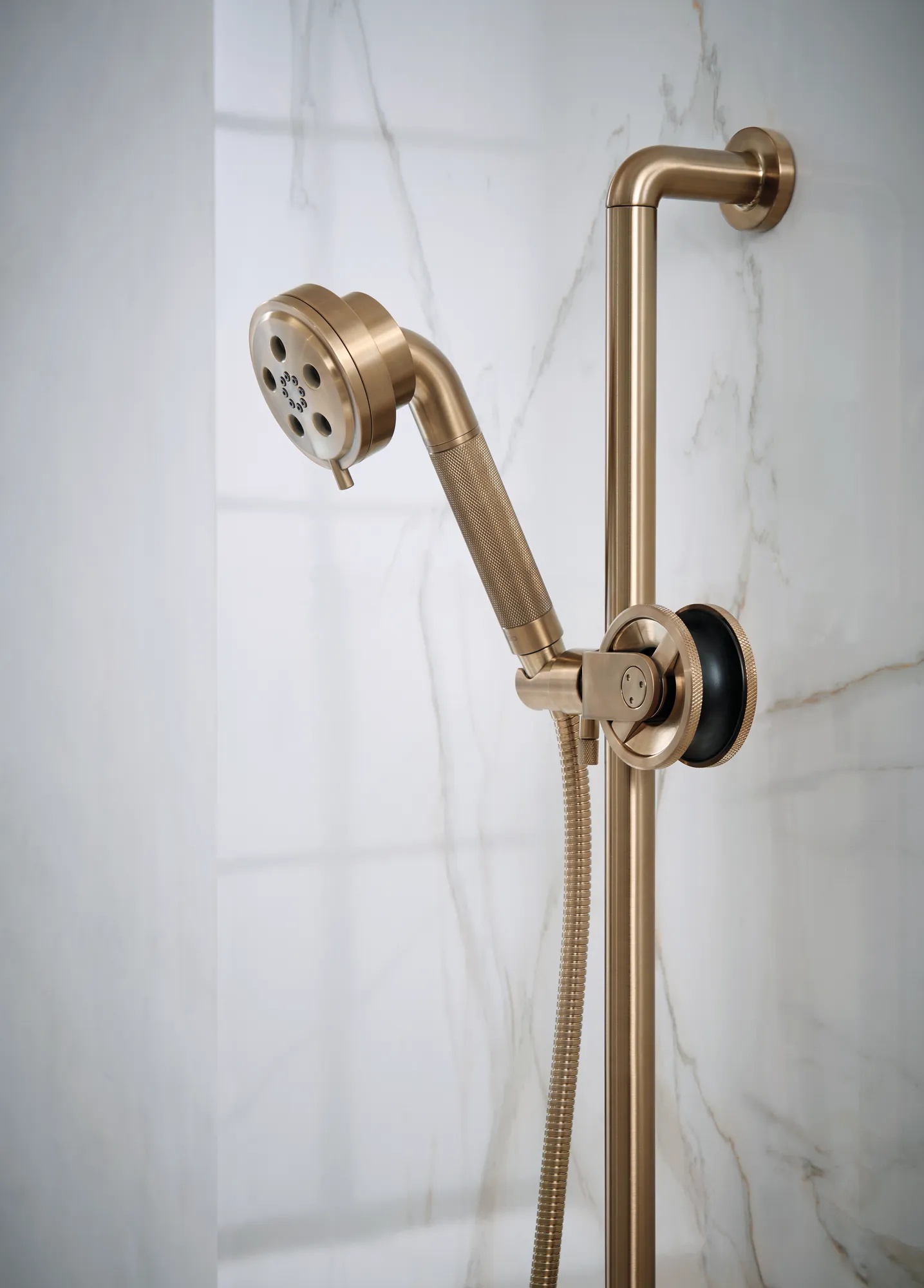 Litze® | Slide Bar Handshower with H2OKinetic® Technology