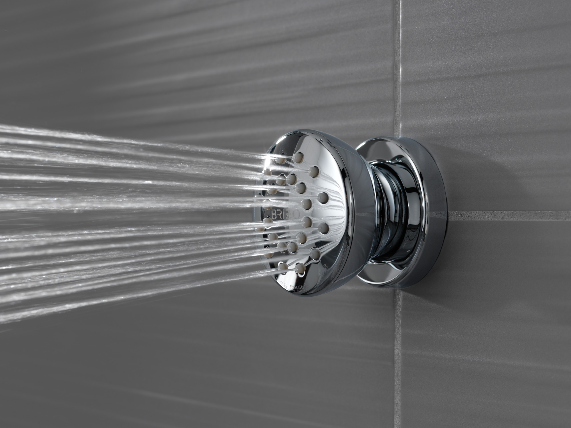 Essential™ Shower Series | Touch-Clean® Round Body Spray