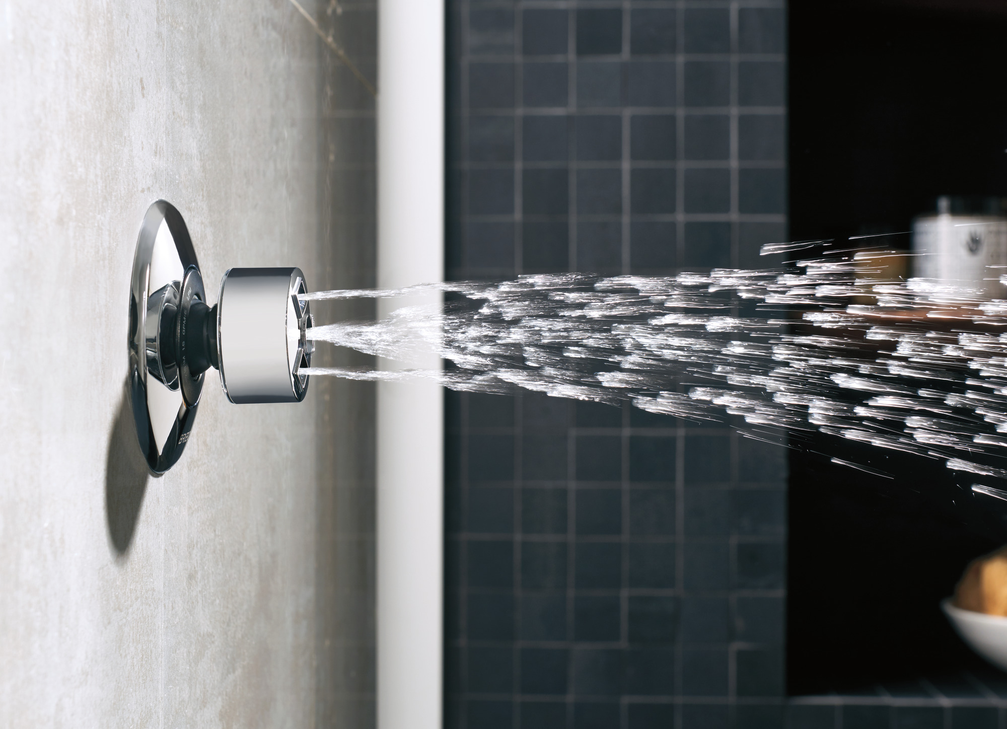 Essential™ Shower Series | Hydrachoice Max® Round Body Spray Trim