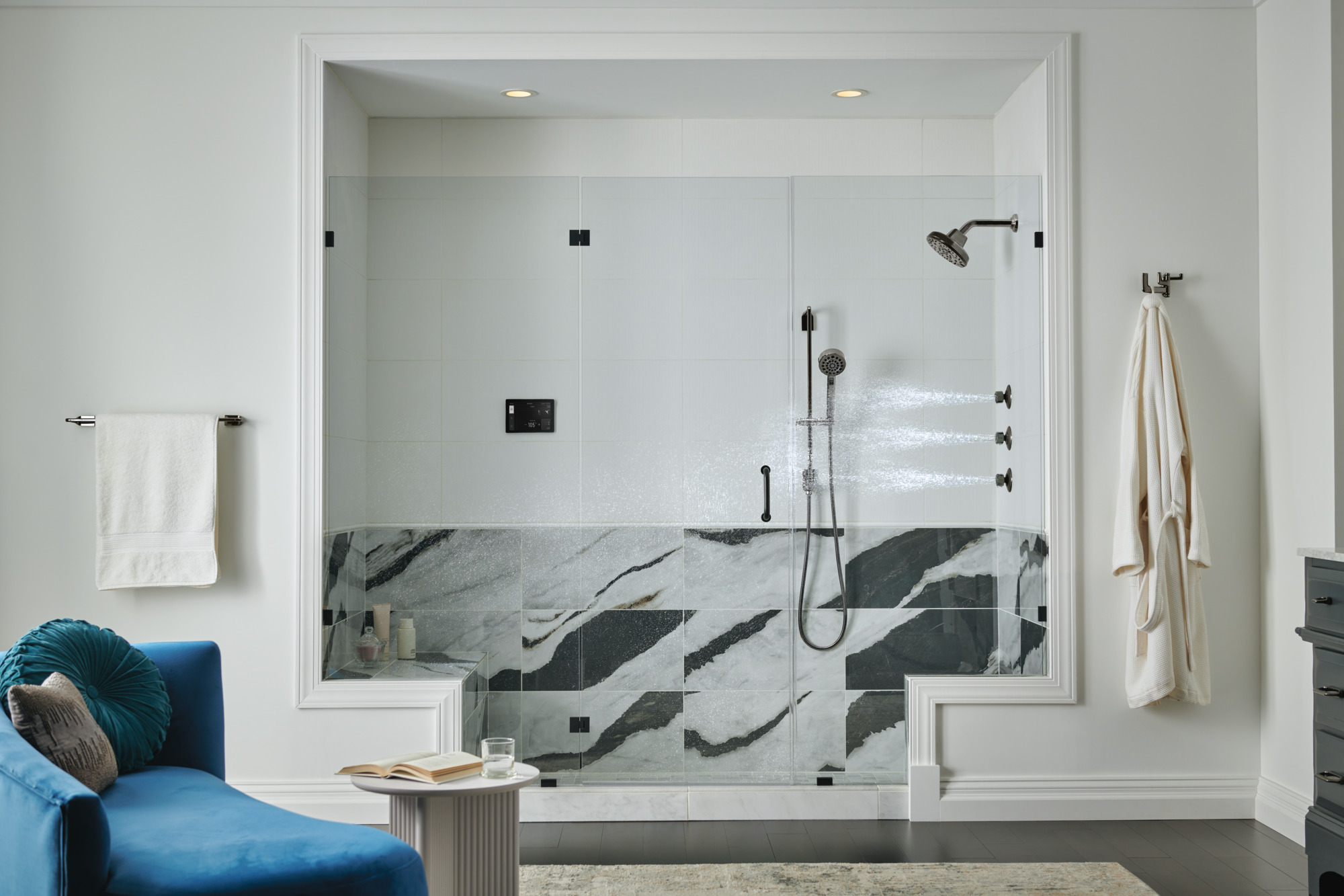 Essential™ Shower Series | Hydrachoice Max® Round Body Spray Trim