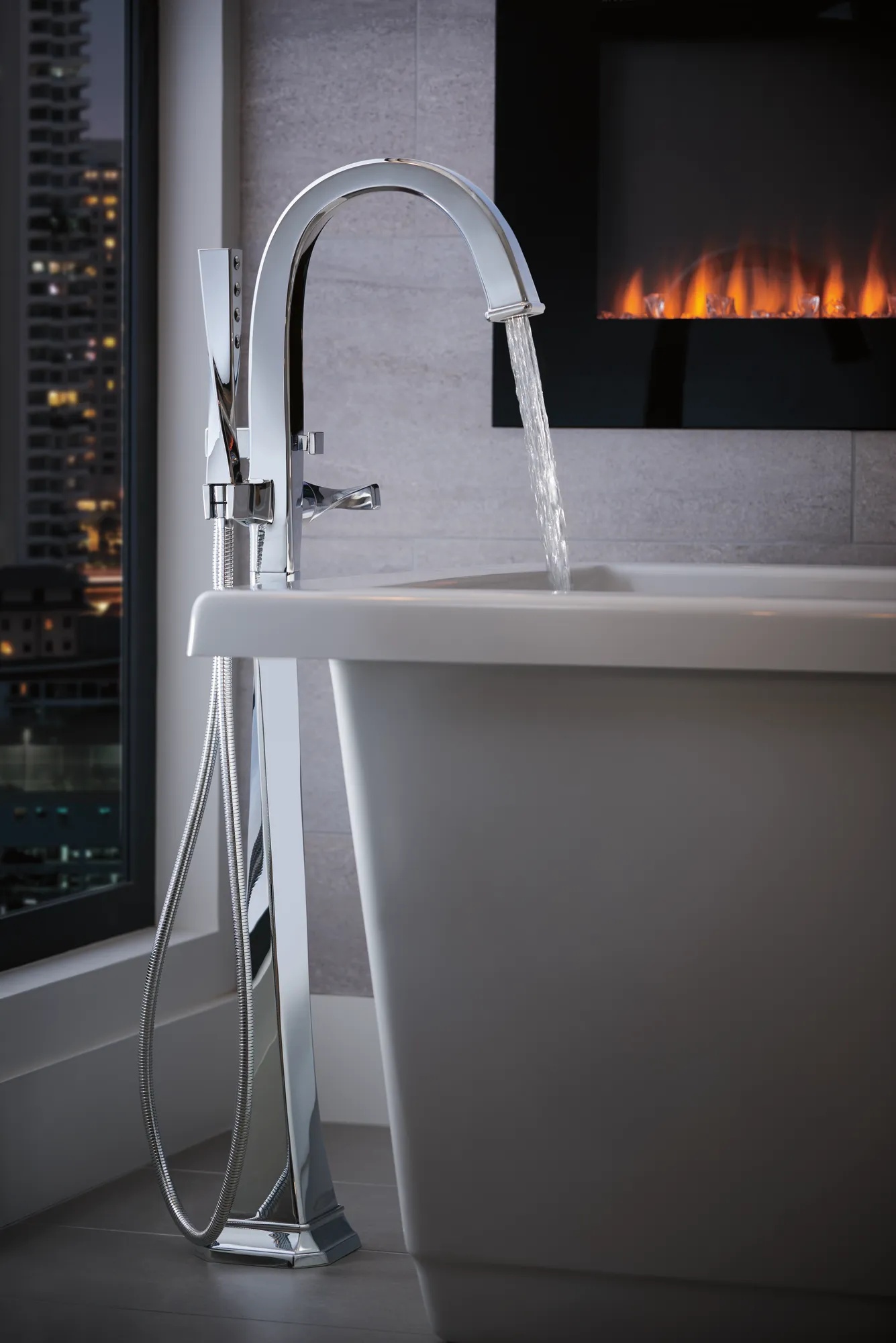 Virage® | Single-Handle Freestanding Tub Filler