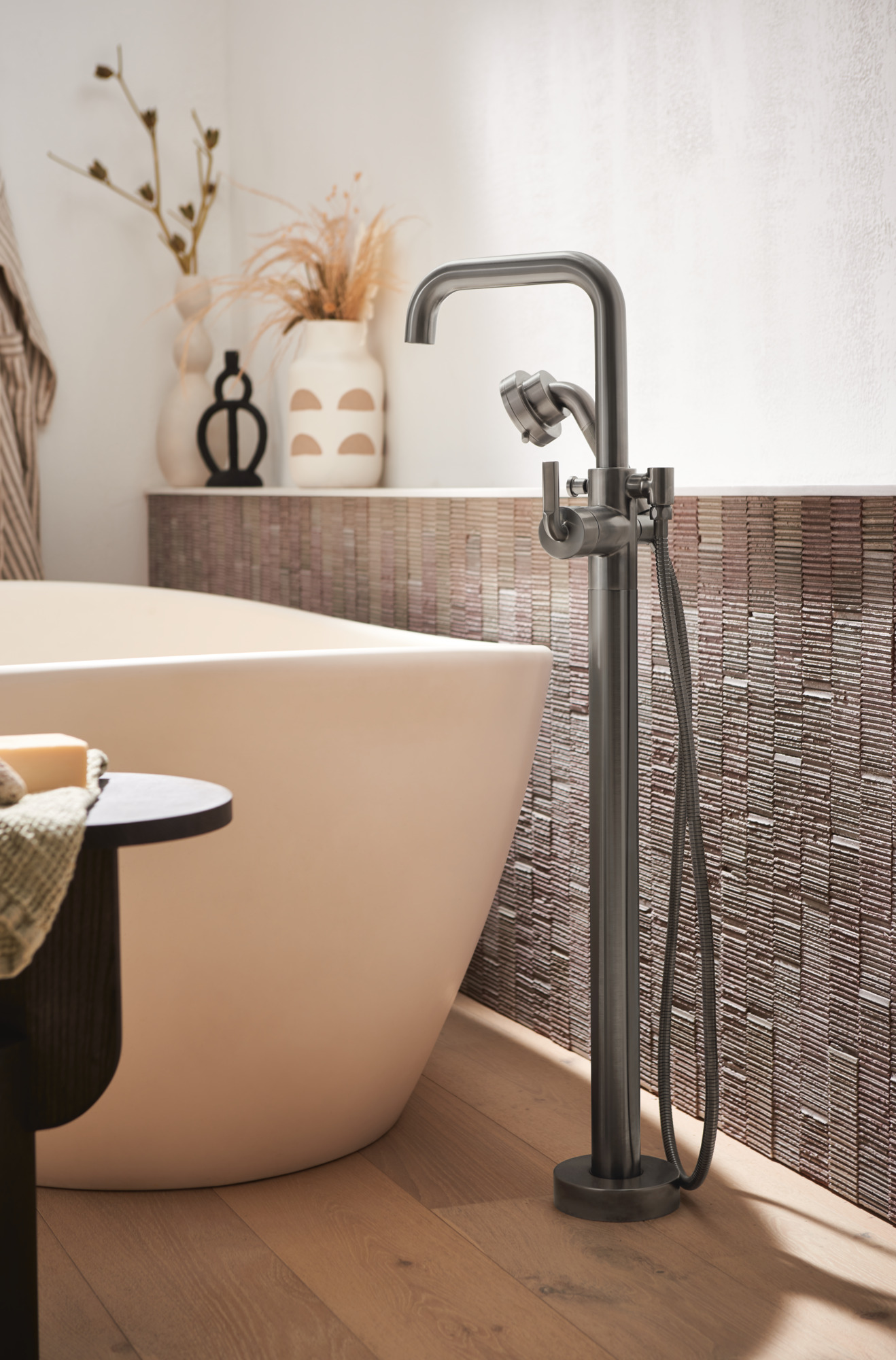 Litze® | Single-Handle Freestanding Tub Filler - Less Handle