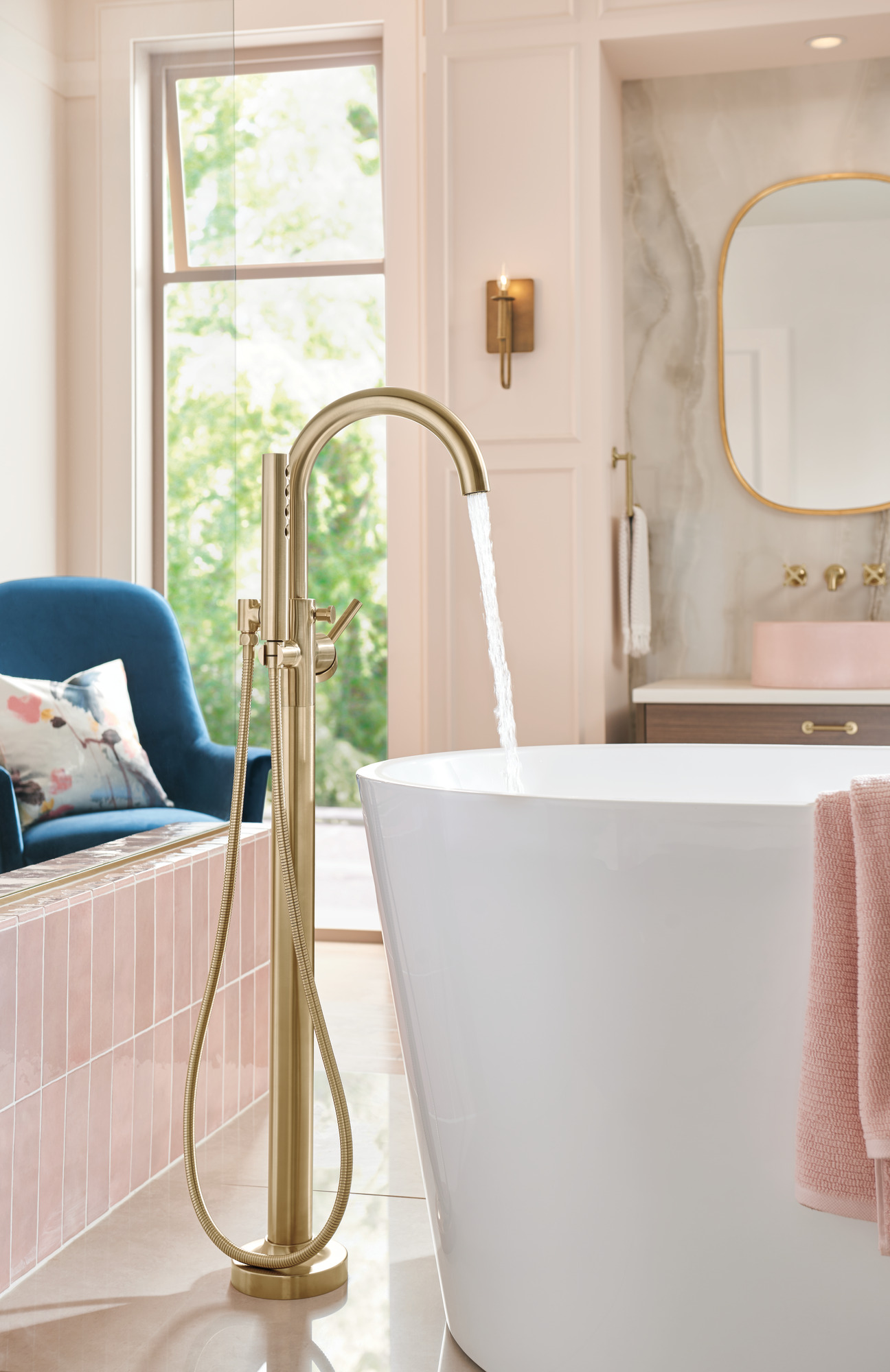 Odin® | Single-Handle Freestanding Tub Filler
