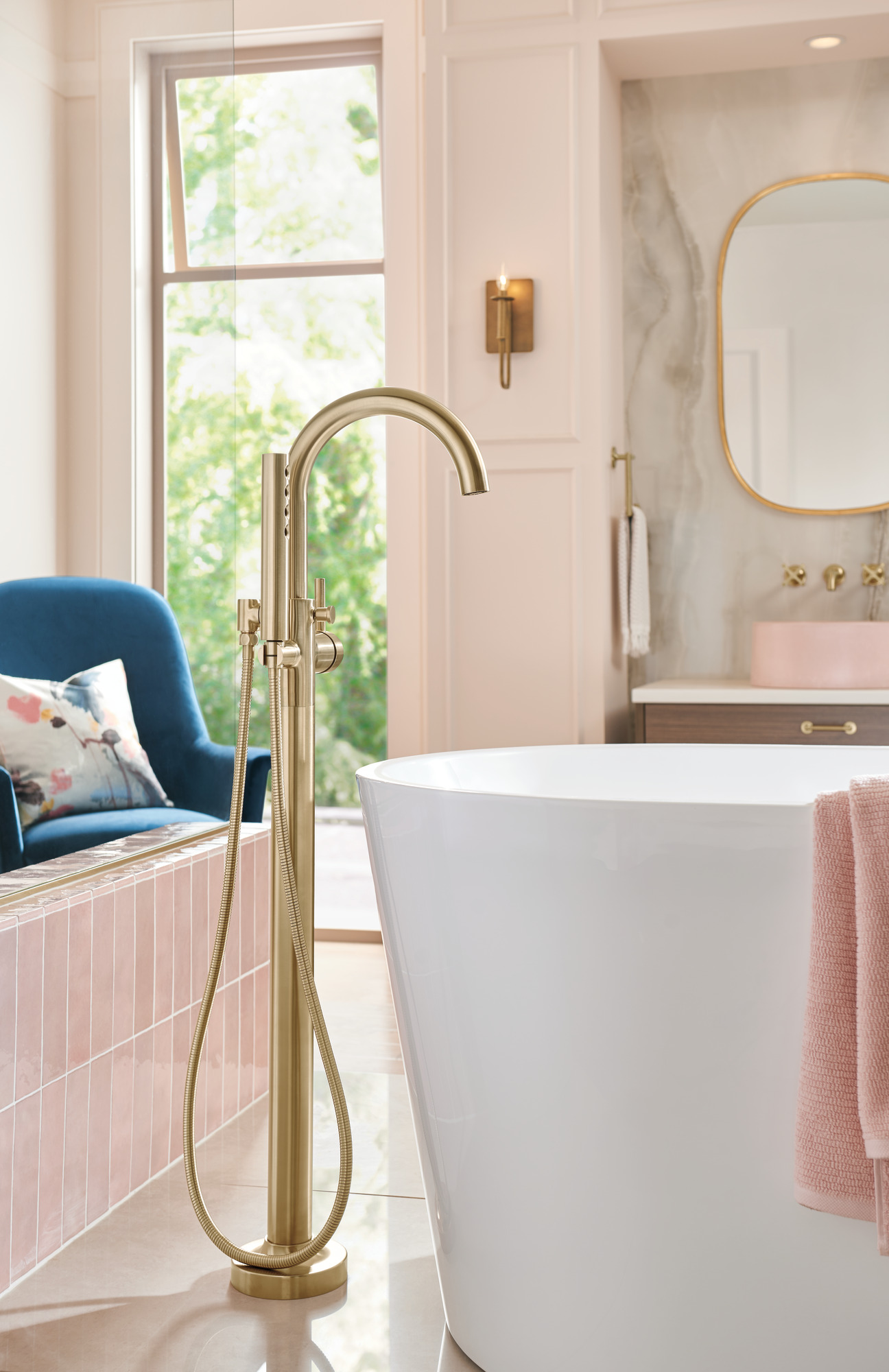Odin® | Single-Handle Freestanding Tub Filler
