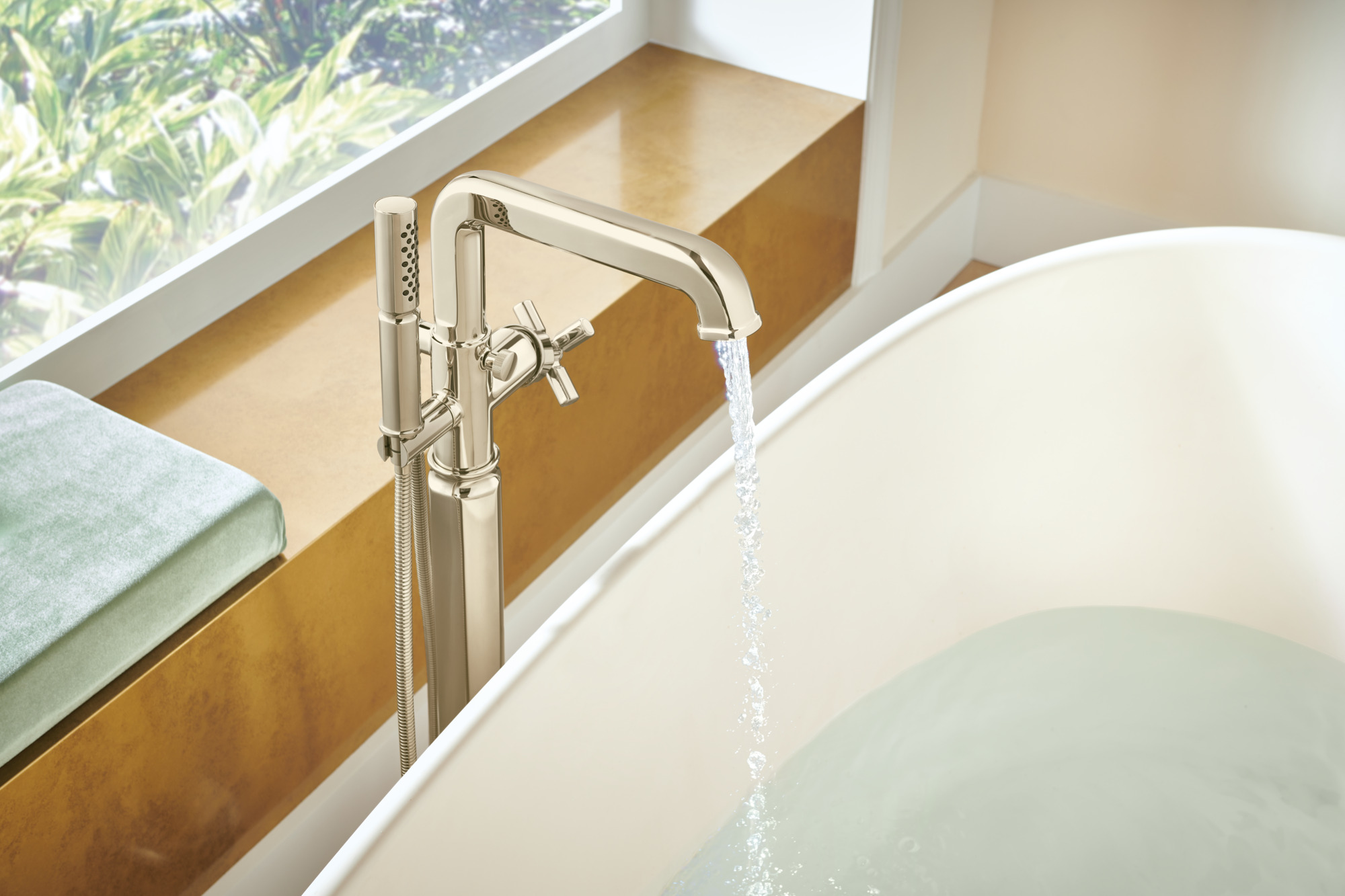 Invari® | Single-Handle Floor Mount Tub Filler - Less Handle