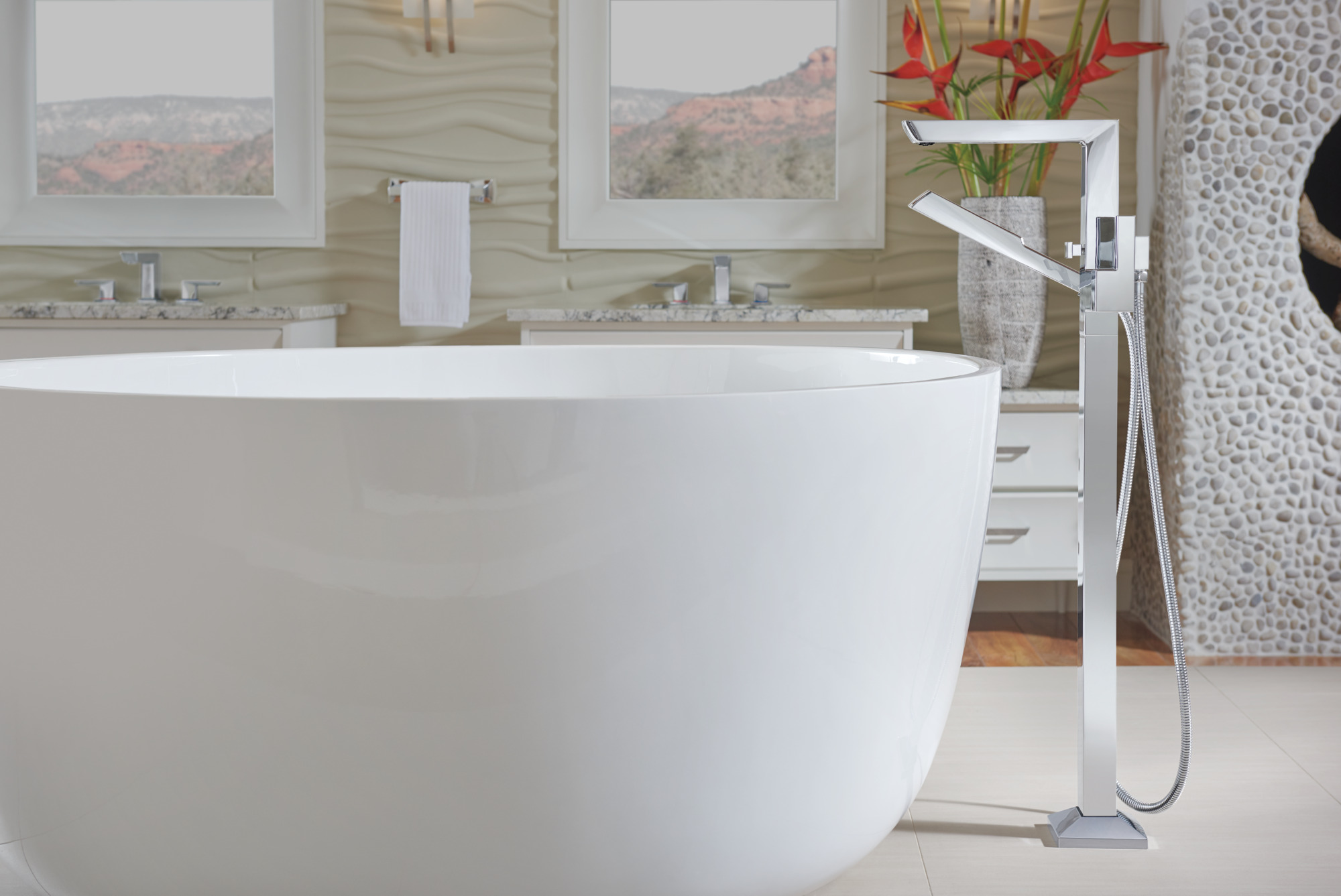 Vettis® | Widespread Lavatory Faucet With Open-Flow Spout 1.2 GPM