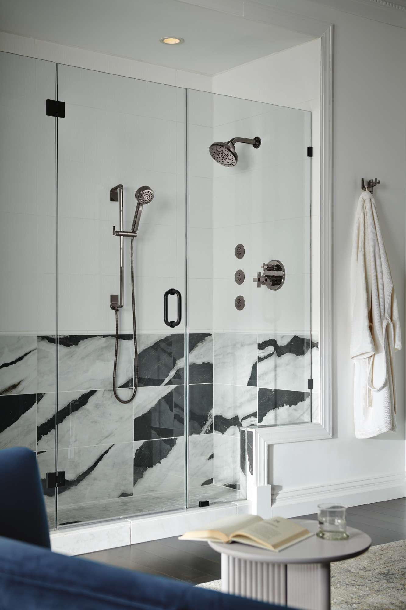 Levoir® | H2OKINETIC® Round Multi-Function Showerhead