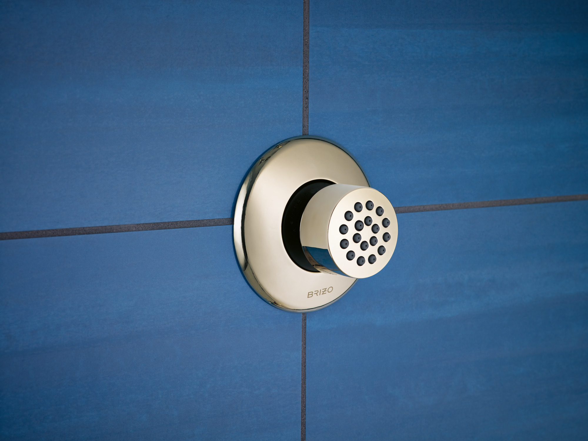 Essential™ Shower Series | Hydrachoice Max® Round Body Spray Trim