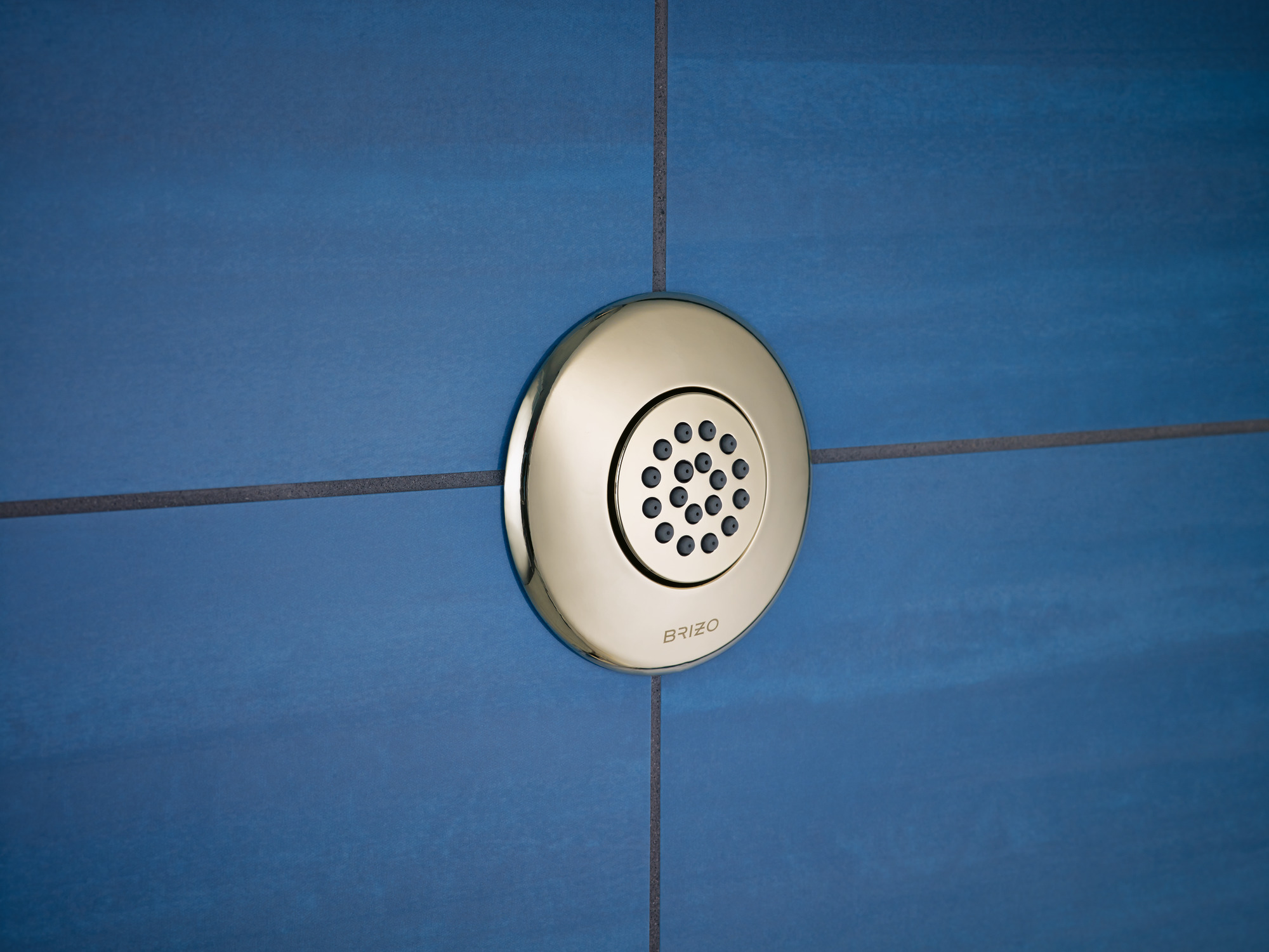 Essential™ Shower Series | Hydrachoice Max® Round Body Spray Trim