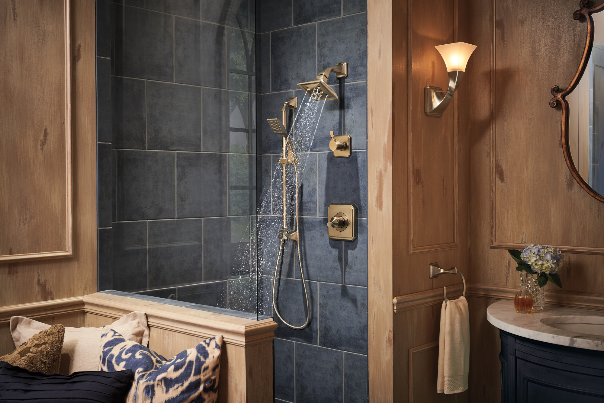 Virage® | Shower Arm, Set Screw and Wrench