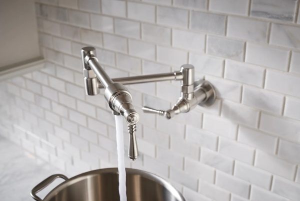 62810LF-SS_WATER_DETAIL_ROOM_WEB.jpg