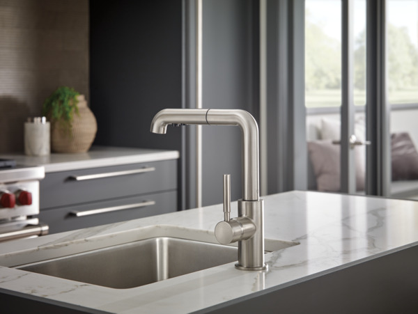 Solna® | Single Handle Pull-Out Kitchen Faucet