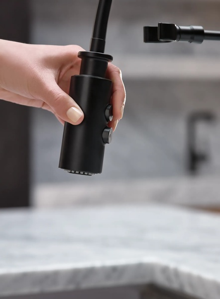 63221LF-BL_63220LF-BL_MODEL_WAND_DETAIL_WEB.jpg
