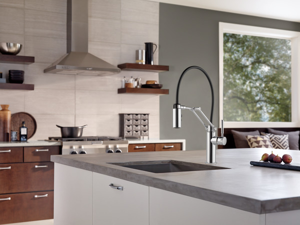 Single Handle Articulating Kitchen Faucet : 63221LF-PC : Solna ...