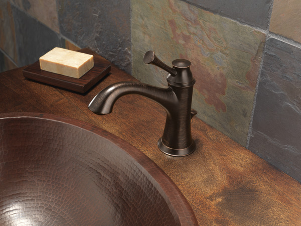 たろうさページ Baliza® | Single-Handle Lavatory Faucet 1.2 GPM