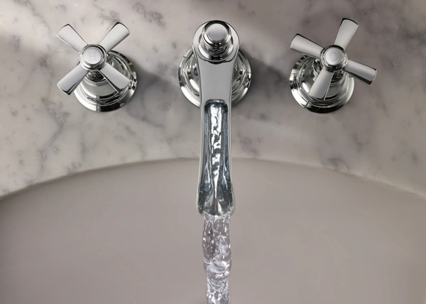 65361LF-PCLHP-ECO_HX5361-PC_RP78584PC_WATER_WEB.jpg