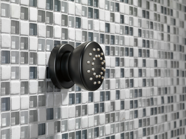 JASON_WU_FOR_BRIZO_SENSORI_CUSTOM_SHOWER_84110-BL_01_WEB.jpg