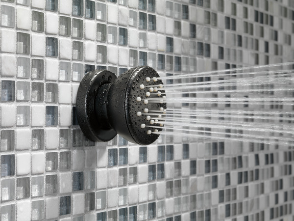 JASON_WU_FOR_BRIZO_SENSORI_CUSTOM_SHOWER_84110-BL_WATER_WEB.jpg